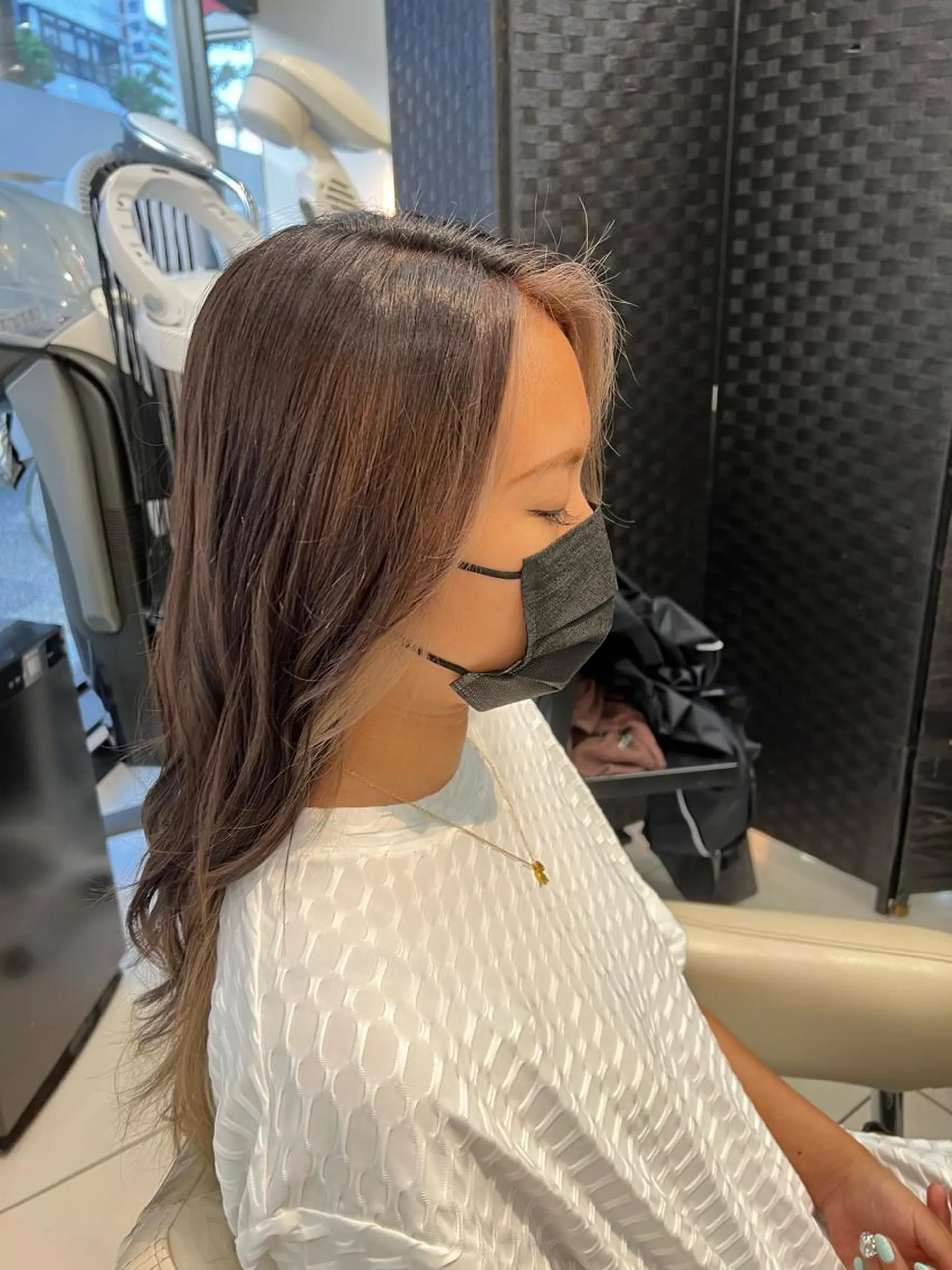 ロング カラー インナーカラー 【似合わせカラー】 西口嶺河のヘアスタイル