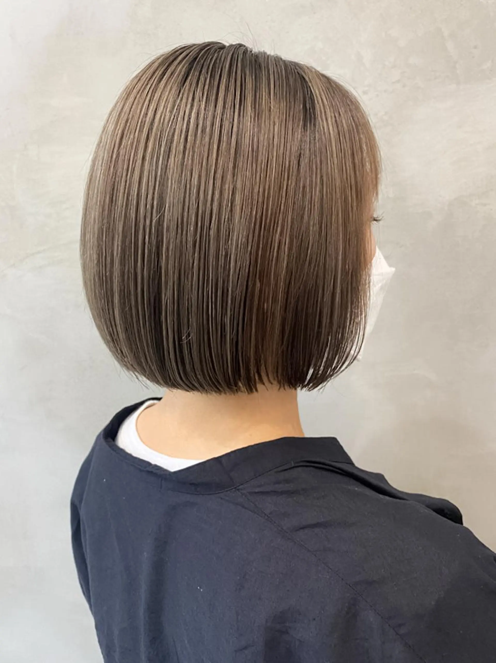 ショート カラー グレージュ ハイライトカラー ハイライト カット ヘアカラー トリートメント pesca 長町南店 OIKAWAのヘアスタイル