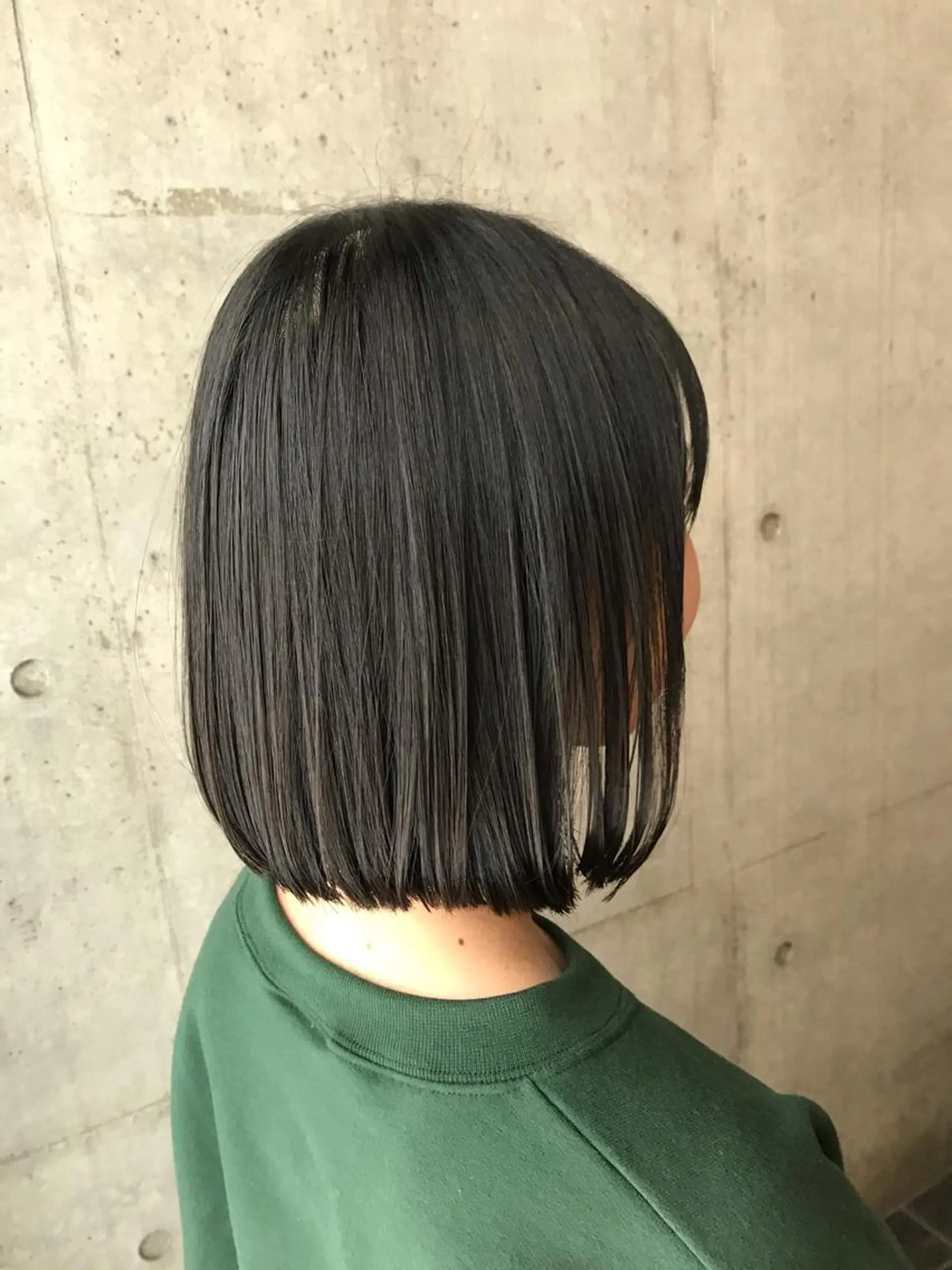 ミディアム パーマ oshare tom (スタイリスト)所属・人気🌻《髪質改善》 平井 綾乃のヘアスタイル