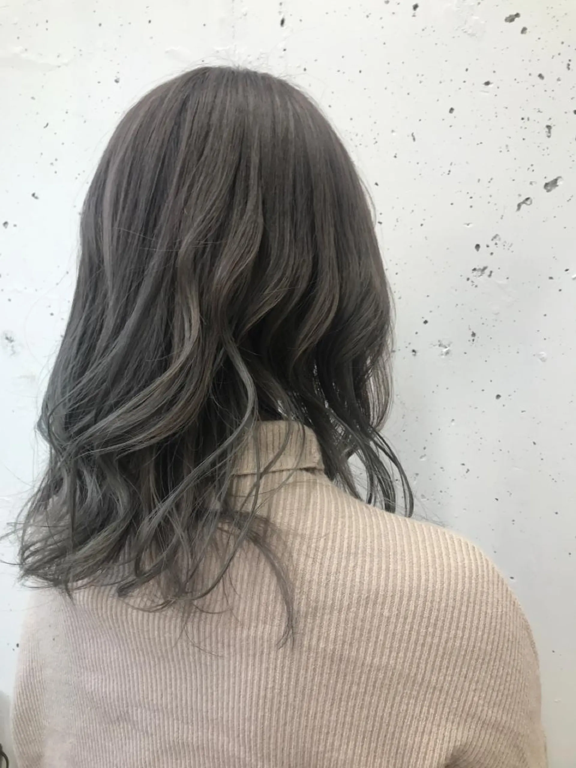 ミディアム カラー ブリーチ PANOLA所属・加藤 理沙のヘアスタイル