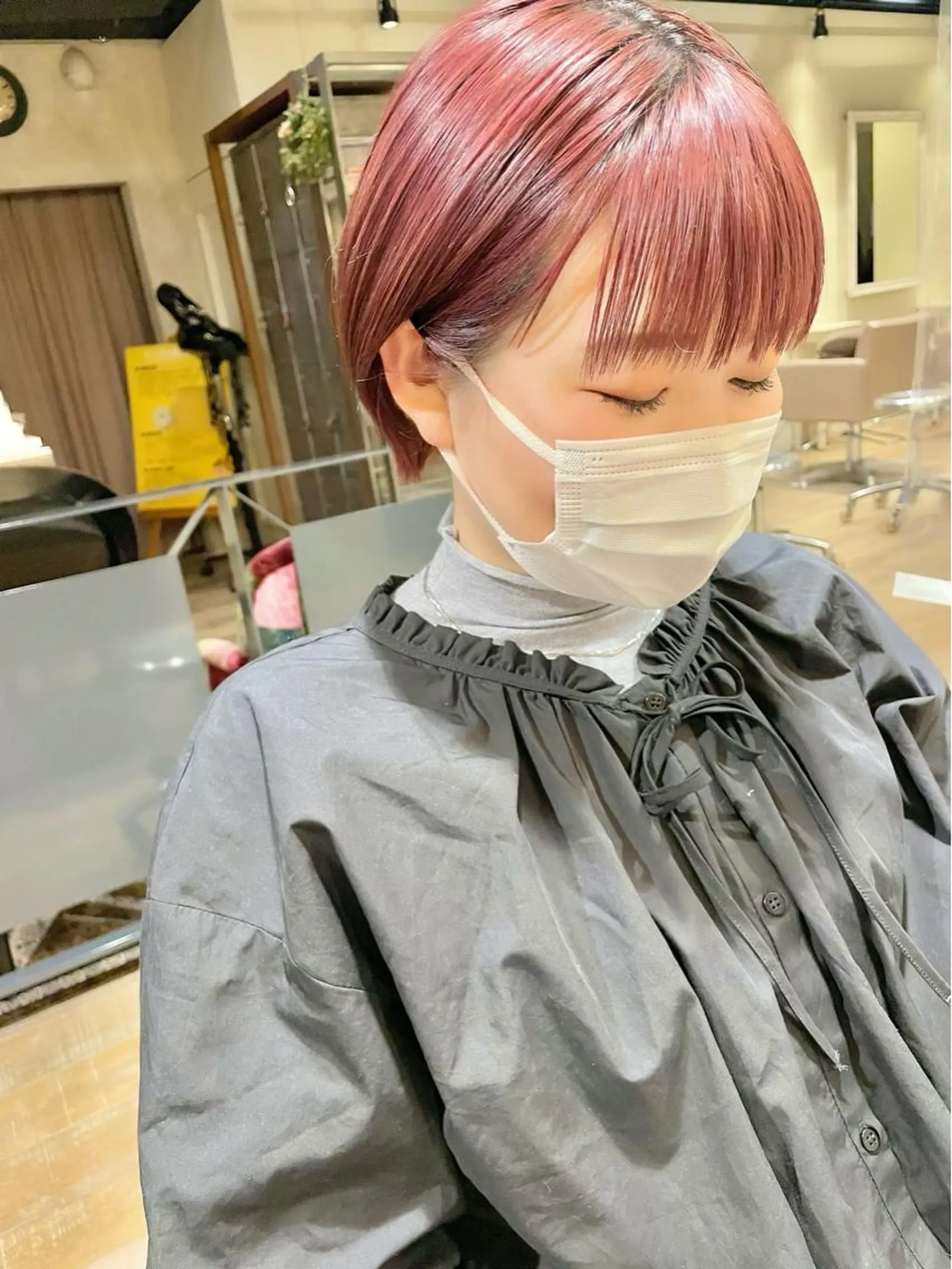 ショート ショート ボブ 梅田 木戸健人のヘアスタイル