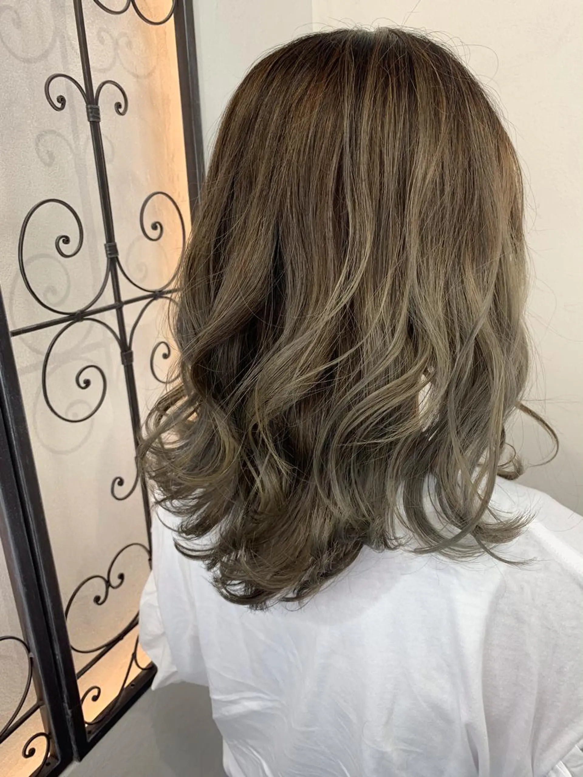 ミディアム カラー AVANCEなかもず店所属・AVANCE 長尾 尚悟のヘアスタイル