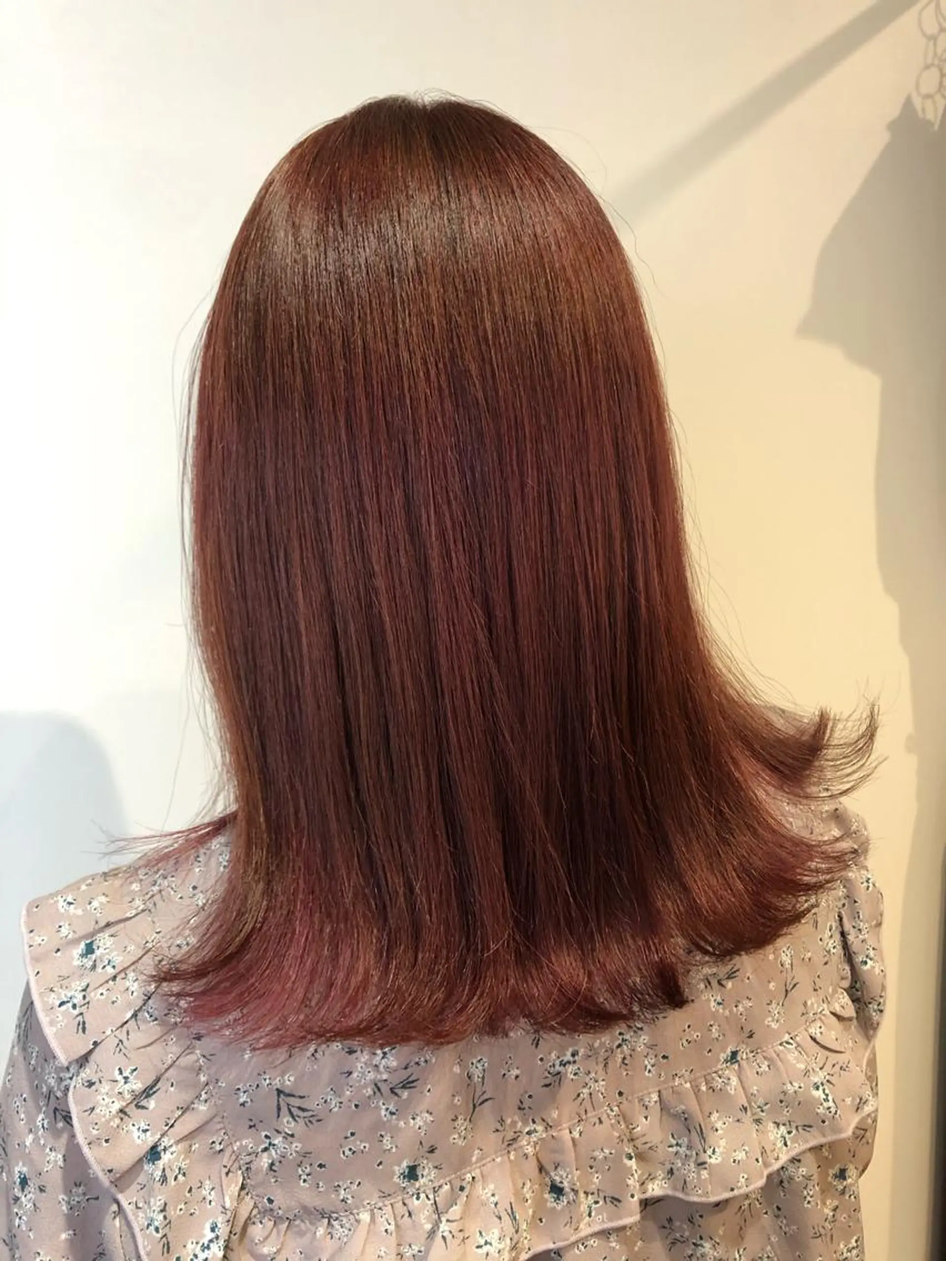 ミディアム カラー カット ヘアカラー トリートメント 青野 文香のヘアスタイル