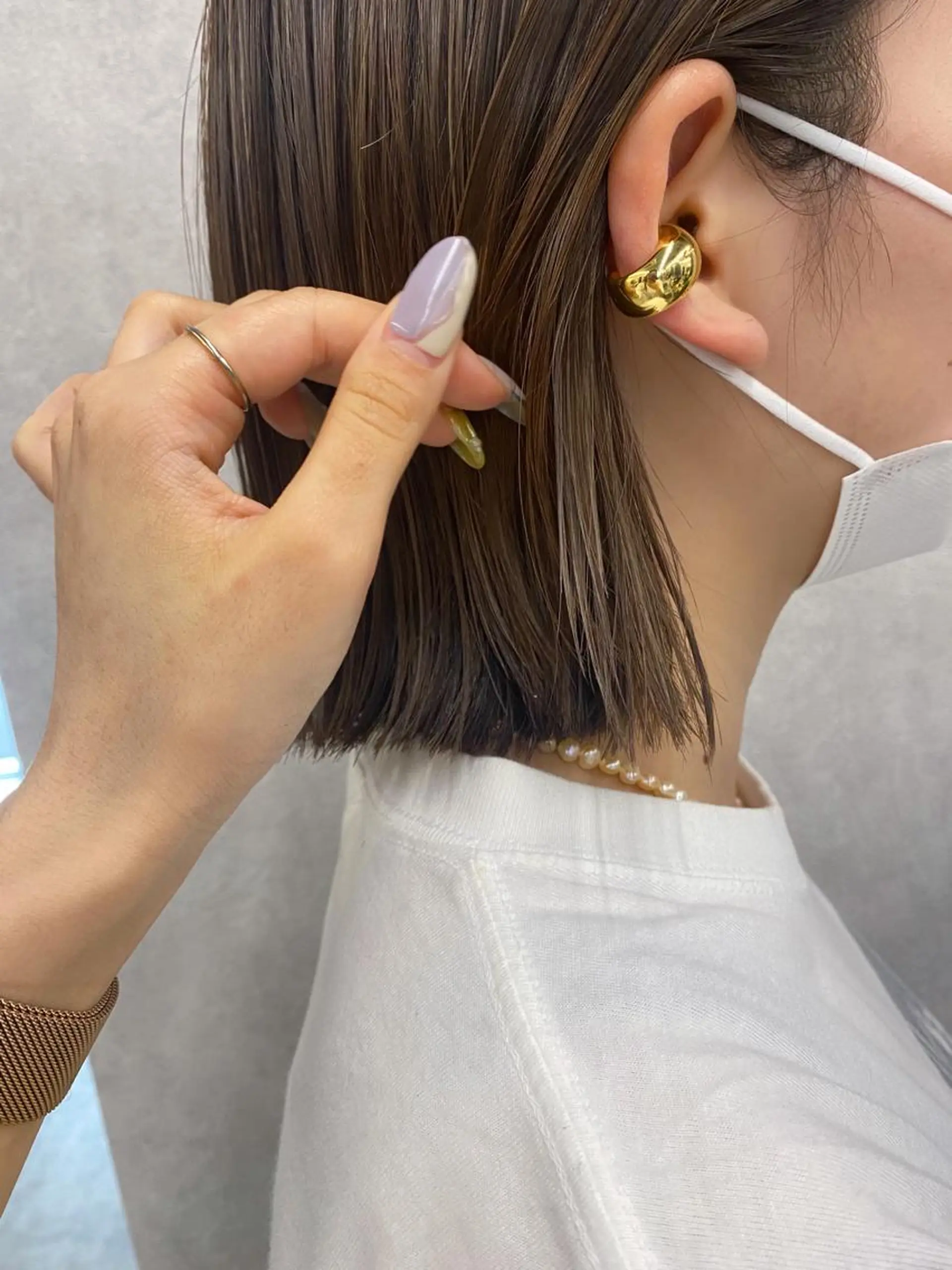 ショート カラー ヘアアレンジ 切りっぱなしボブ アッシュ ベージュカラー グレージュ ハイライトカラー カット ヘアカラー トリートメント Kawaguchi Arisaのヘアスタイル