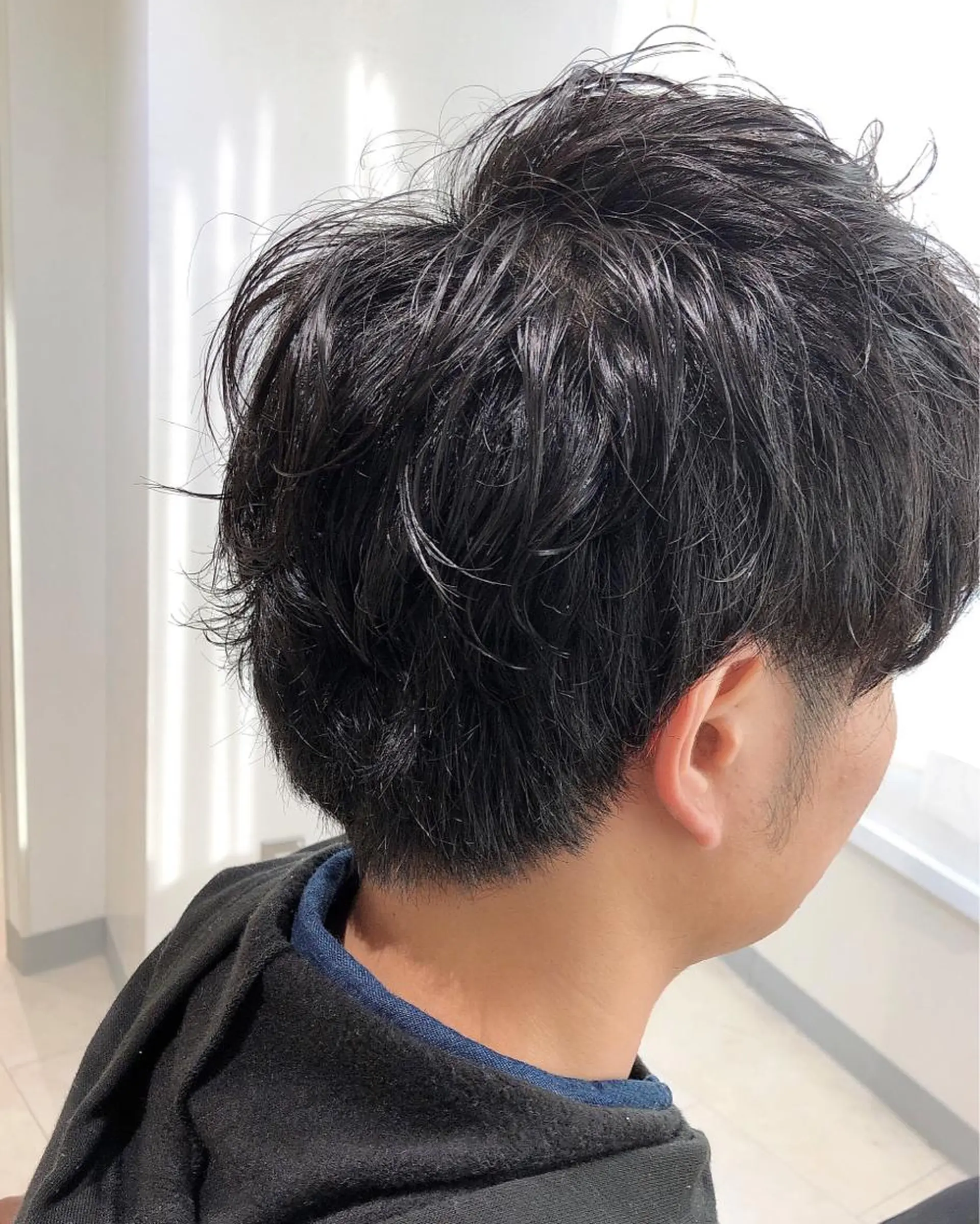 パーマ メンズ メンズパーマ メンズスパイラルパーマ スパイラルパーマ 過去一の柔髪ヘア 🌿IVYjoureのヘアスタイル