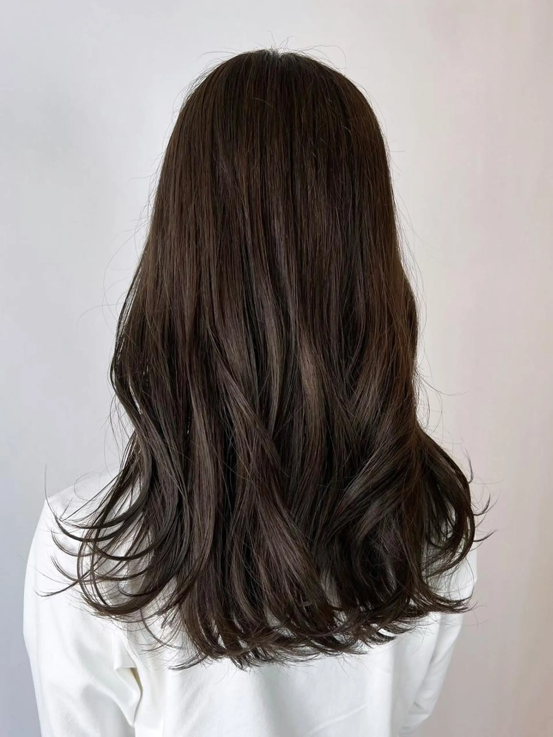 セミロング カラー ブラウンカラー レイヤーカット カット ヘアカラー トリートメント ITbyALBUM 松戸のヘアスタイル