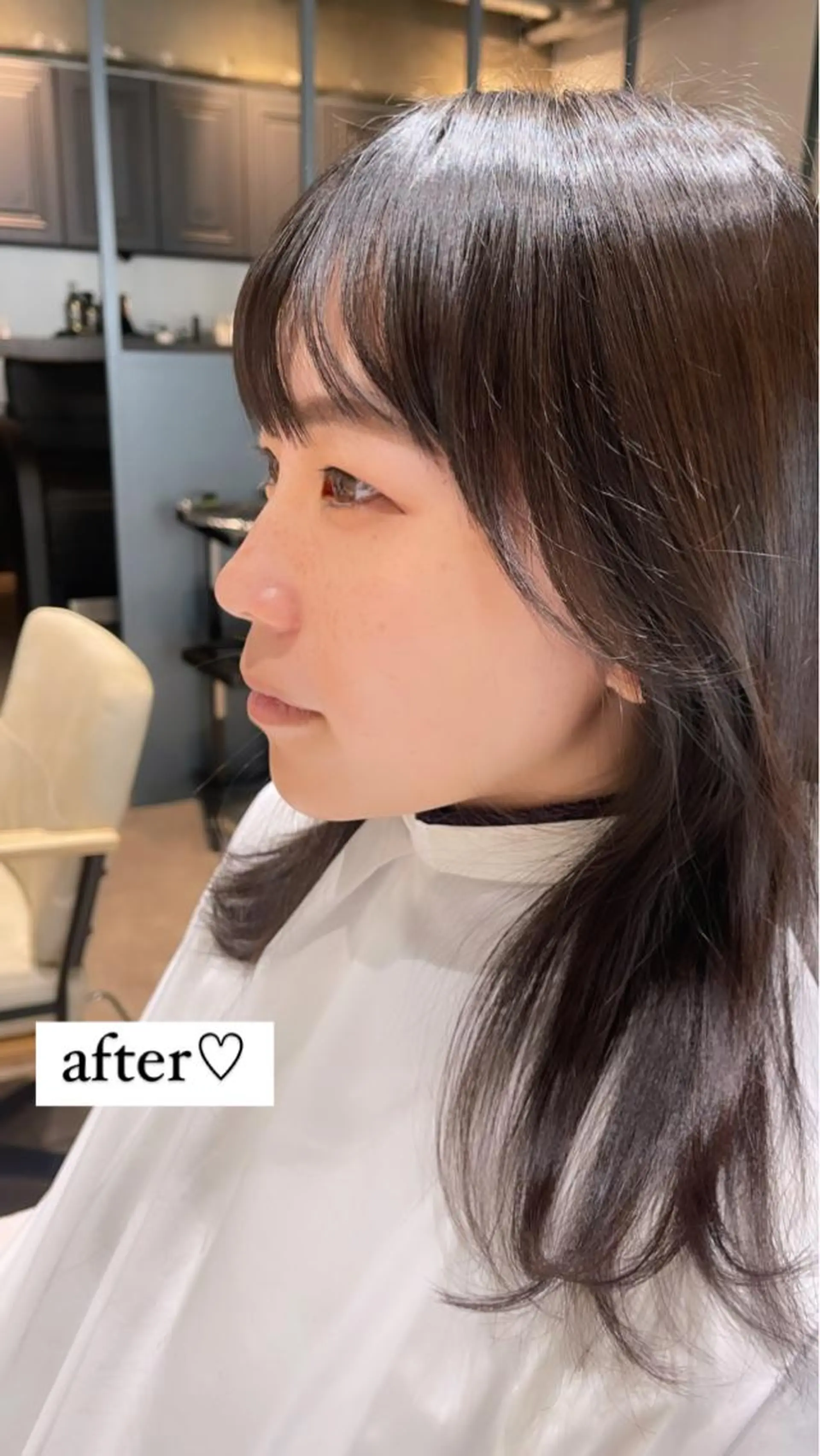 セミロング 顔まわりレイヤー レイヤーカット 小顔カット カット ano @anomukuiのヘアスタイル