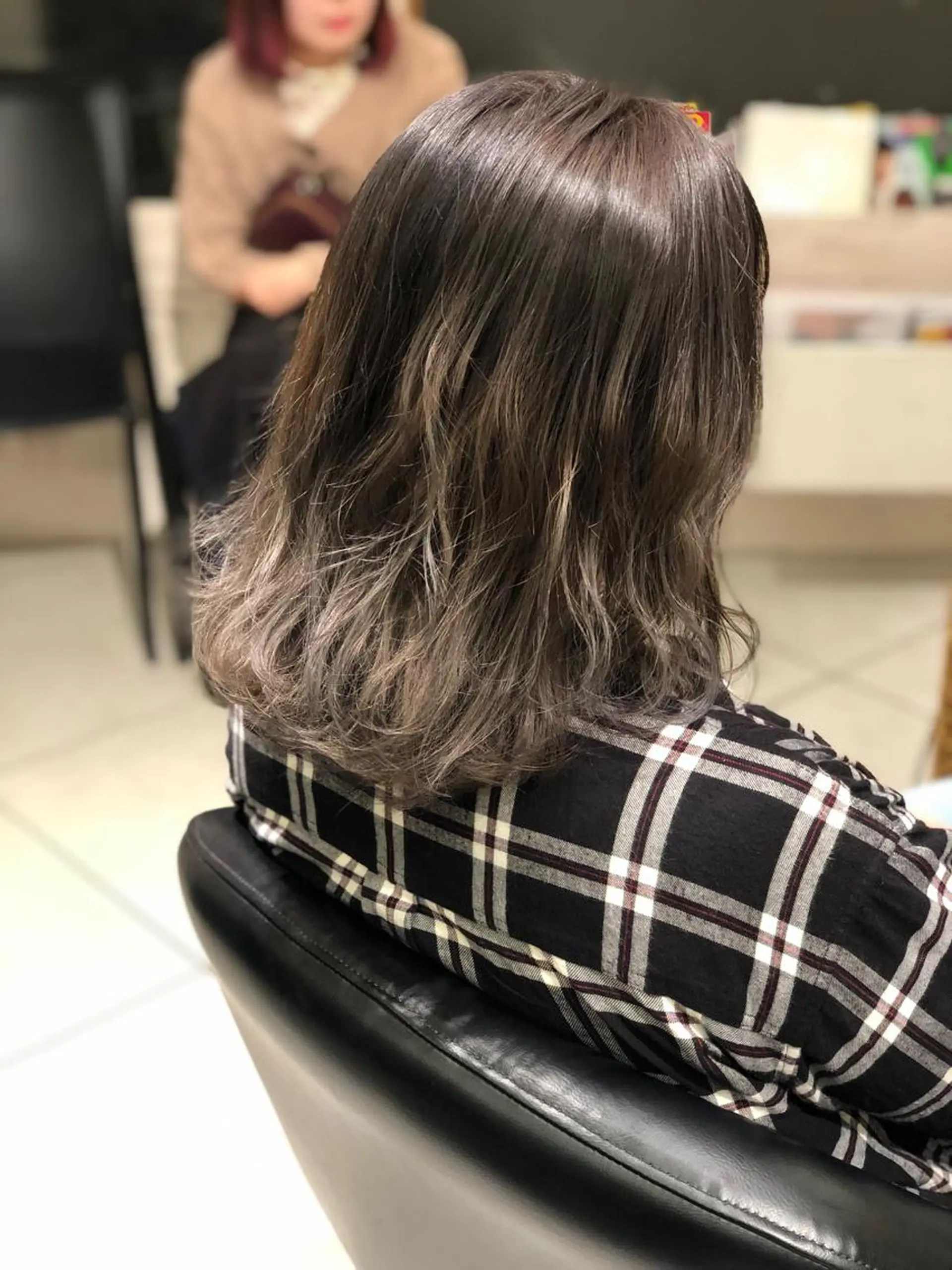 ミディアム カラー FENICE onthe beach所属・永井大樹✨ 透明感カラー✨のヘアスタイル