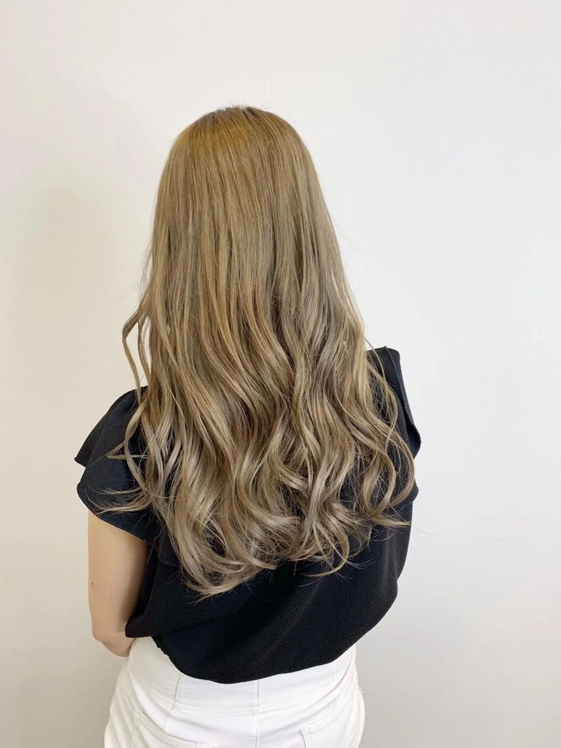 セミロング レイヤー×縮毛矯正 深見 拓のヘアスタイル