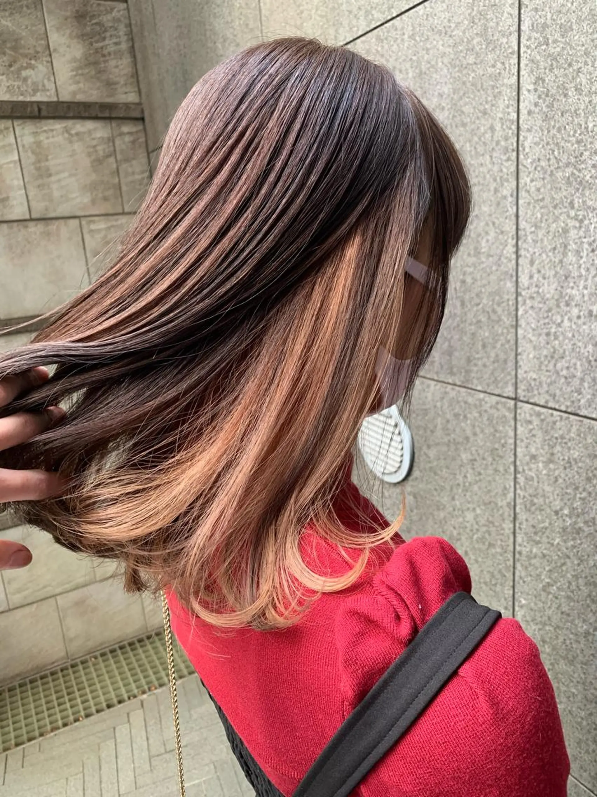 セミロング ヘアカラー 渡邊 星来のヘアスタイル
