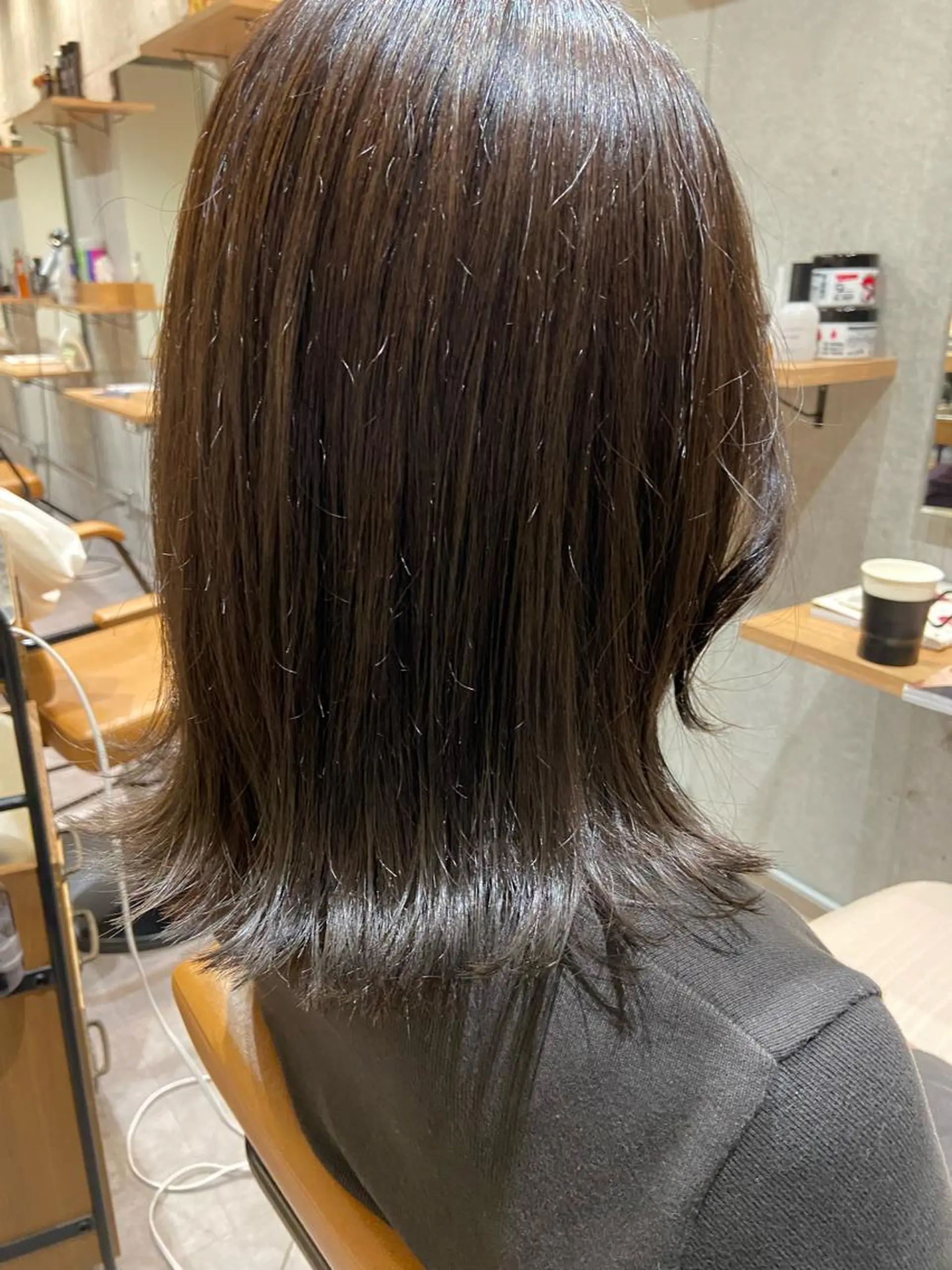 ミディアム カラー アッシュ 👒oikawa kaede🍃のヘアスタイル