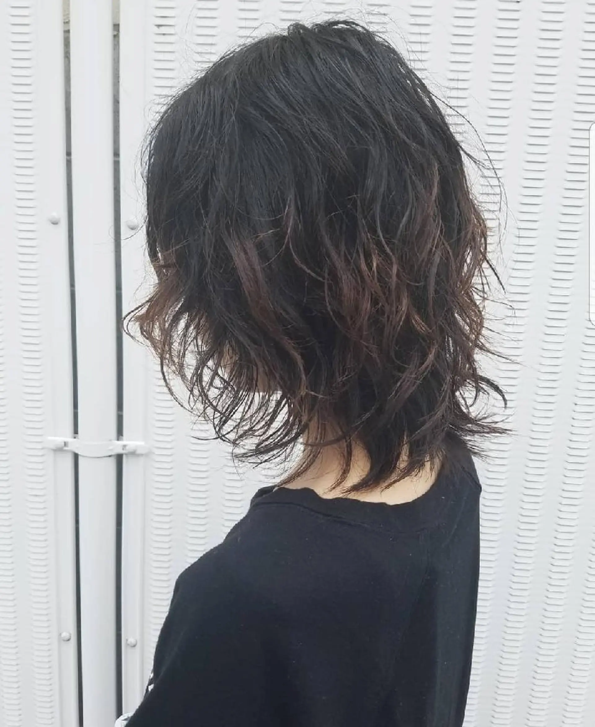 ミディアム パーマ ミディアムパーマ ウルフカット Musiiik ホンダリサコのヘアスタイル
