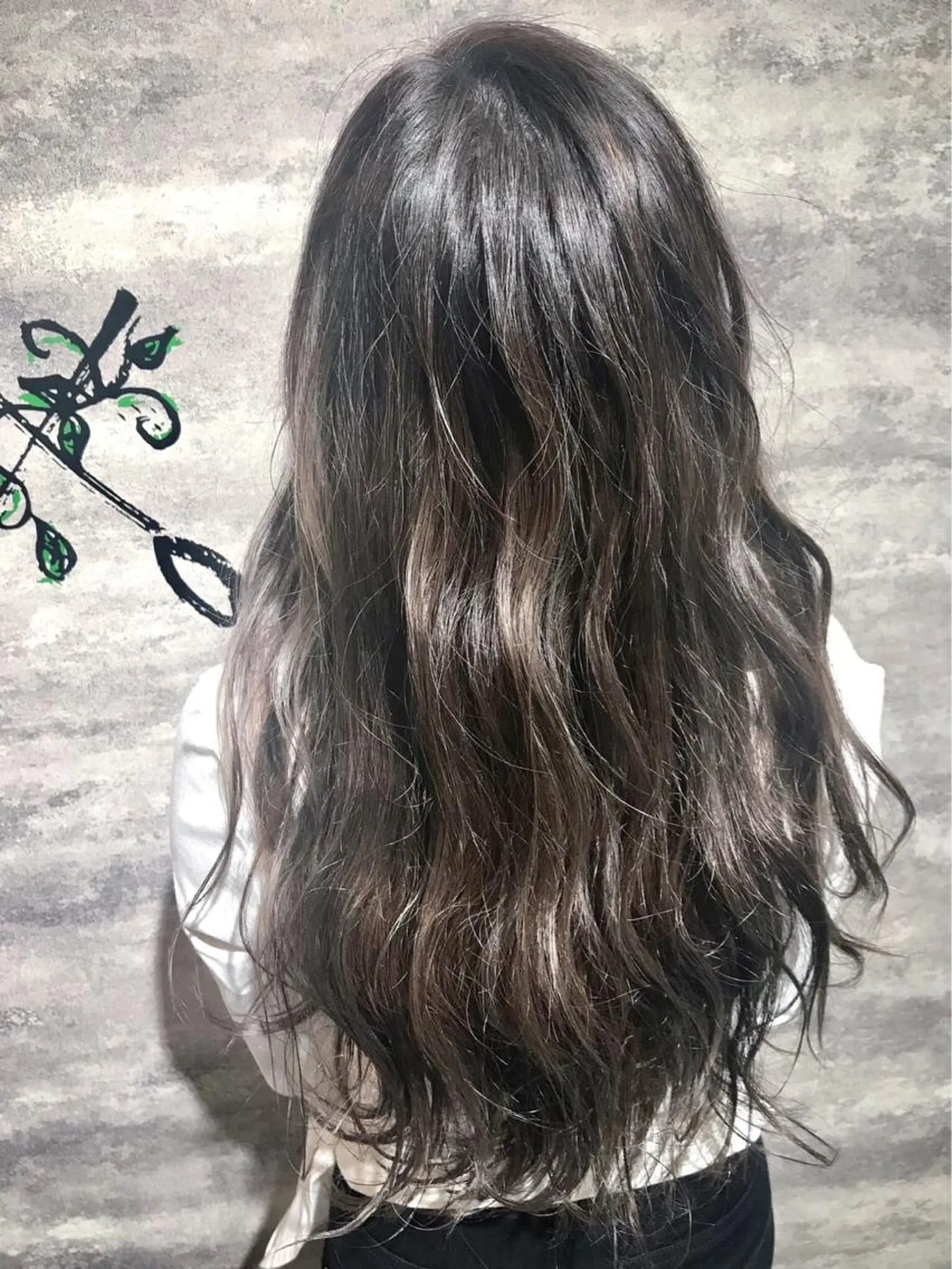 ロング カラー シルバー 💈Blanco💈 カラー&ケア🌈のヘアスタイル