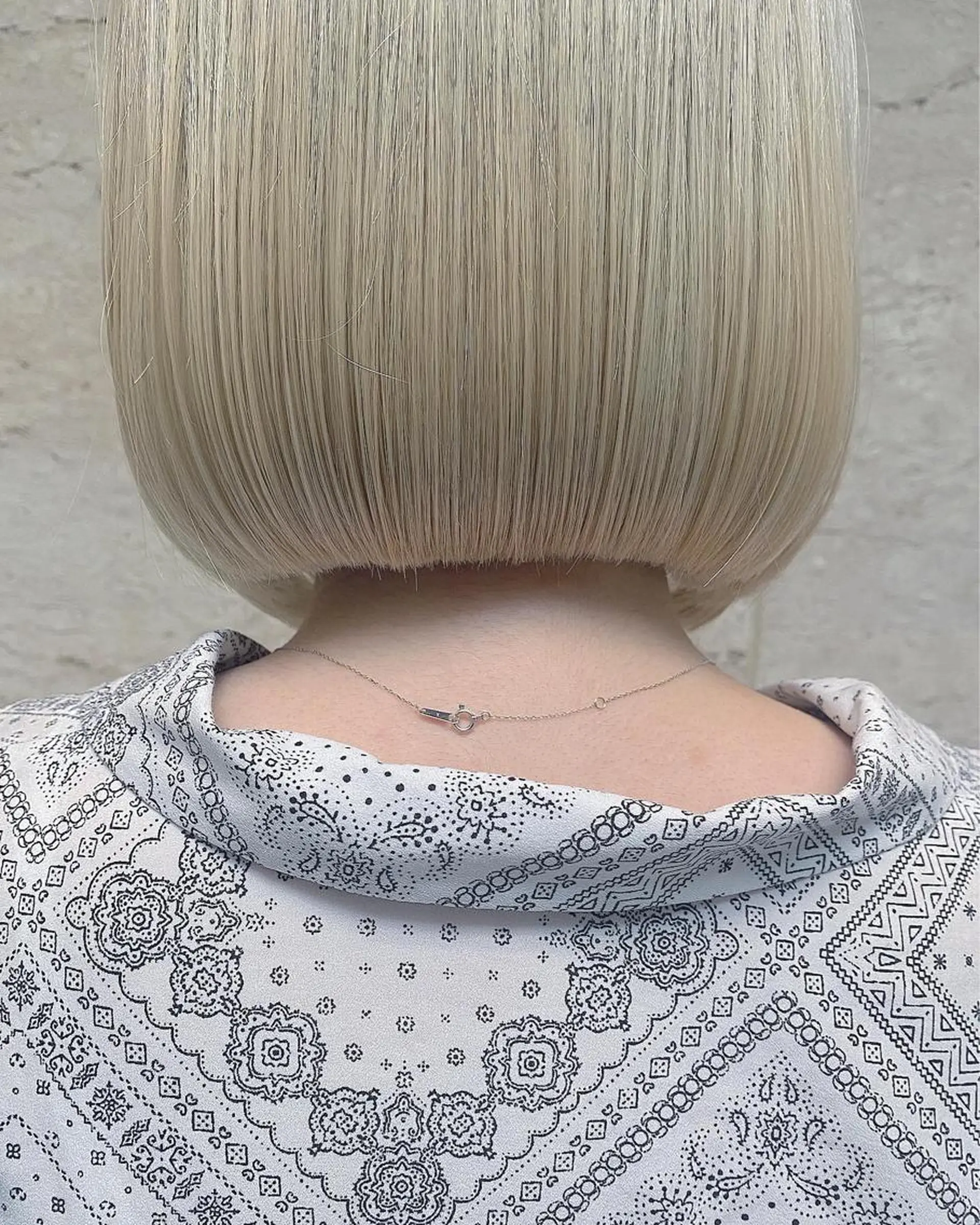 ショート オリーブ/グレージュ 💐🤍理保のヘアスタイル