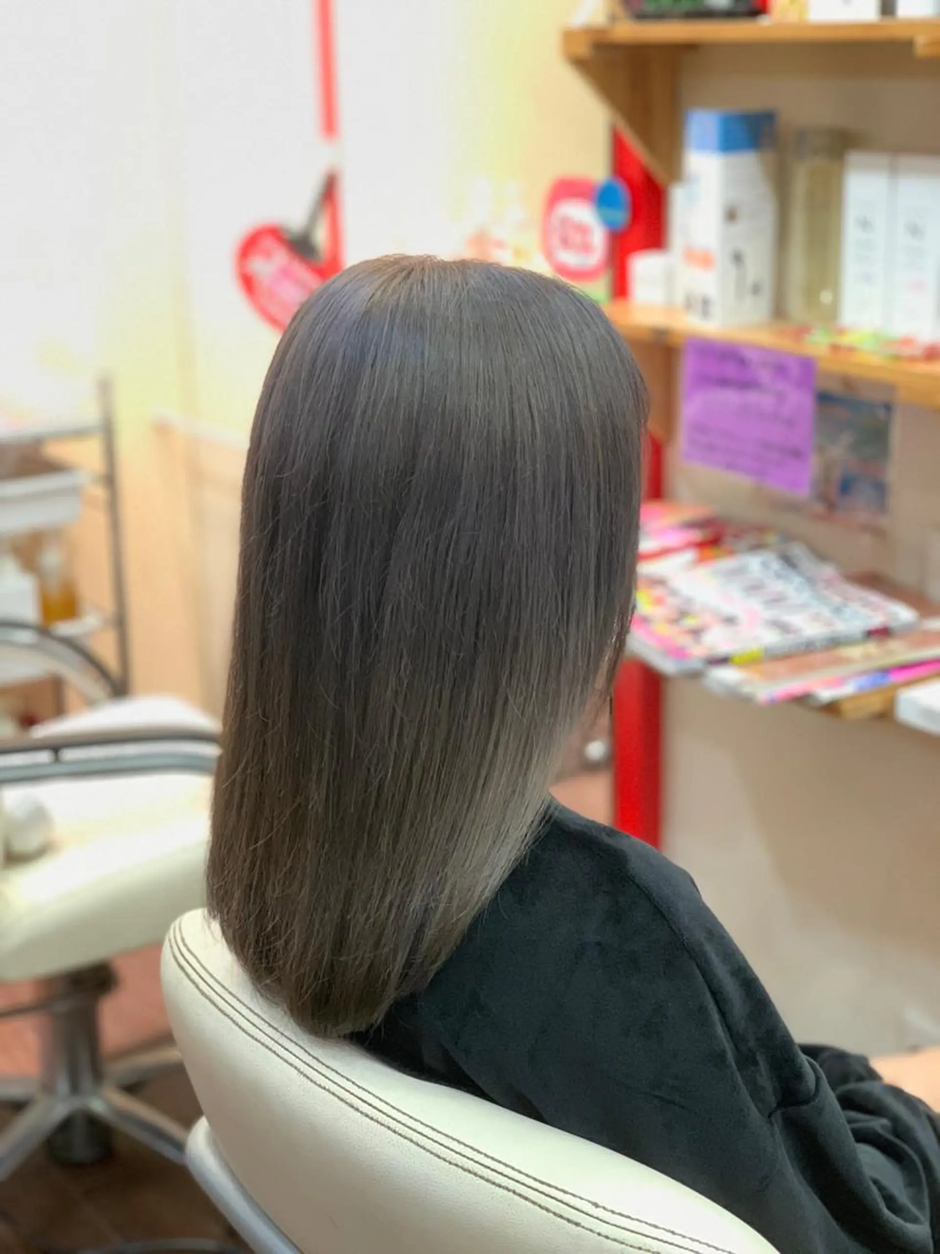 セミロング カラー ヘアカラー トリートメント たけい ゆうきのヘアスタイル