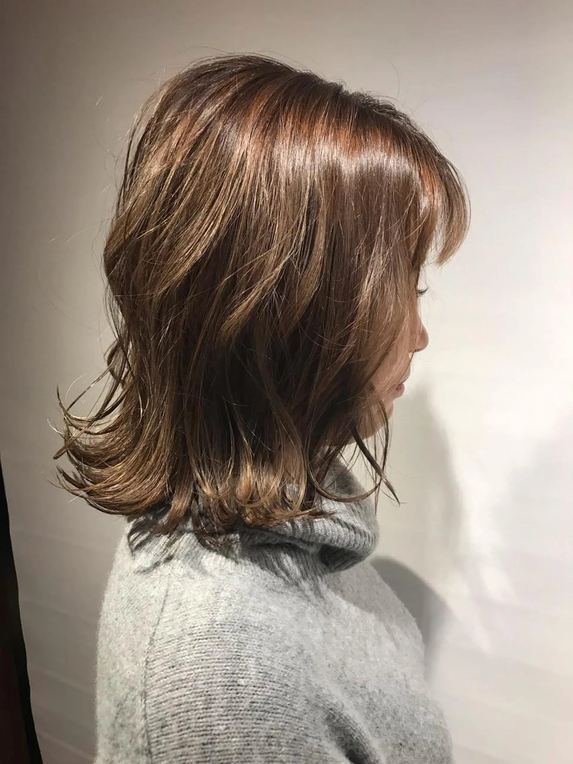 ミディアム カラー BIANCO北堀江 AKANEのヘアスタイル