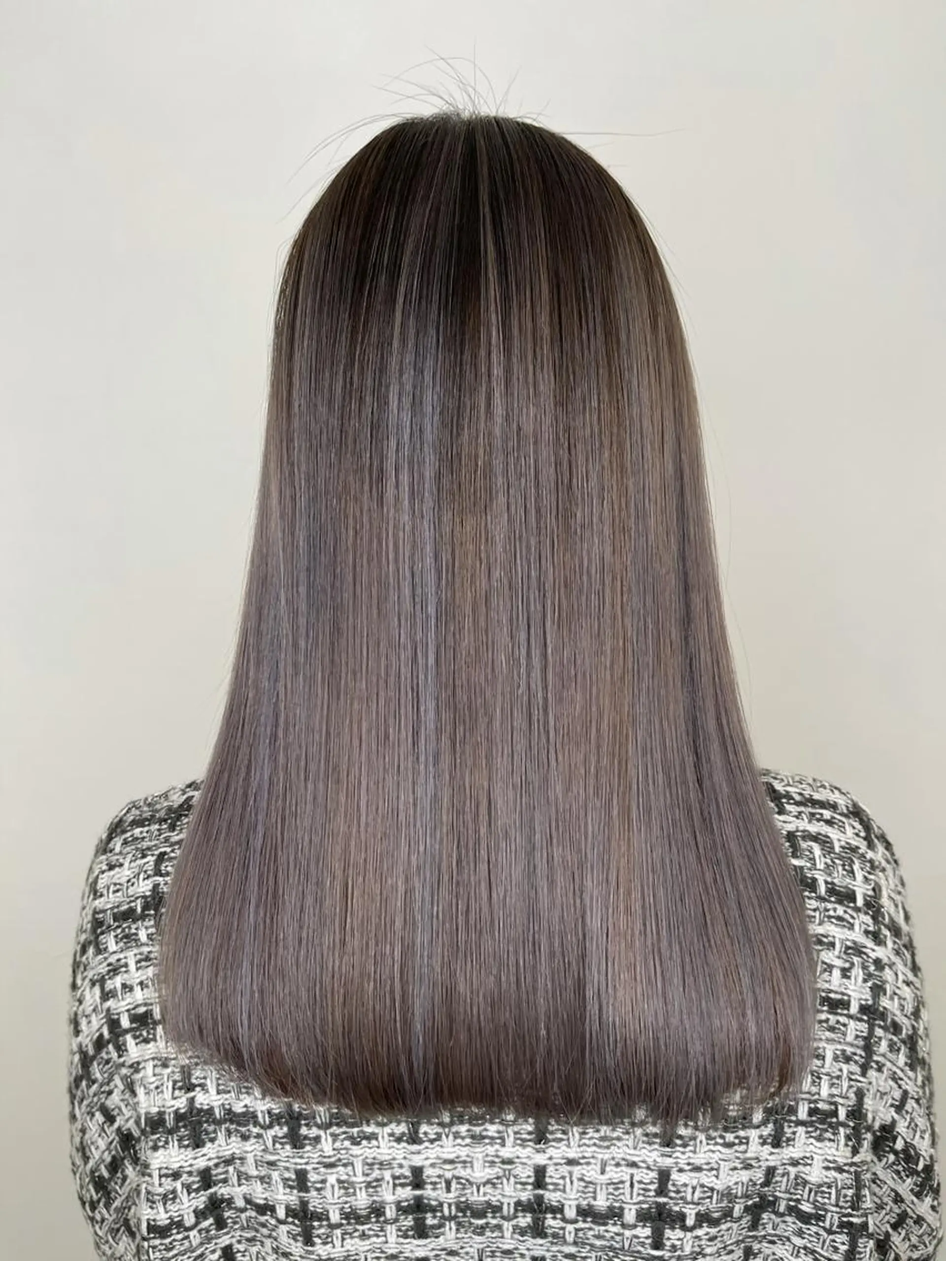 ミディアム カラー ヘアカラー トリートメント 杉田 一浩のヘアスタイル