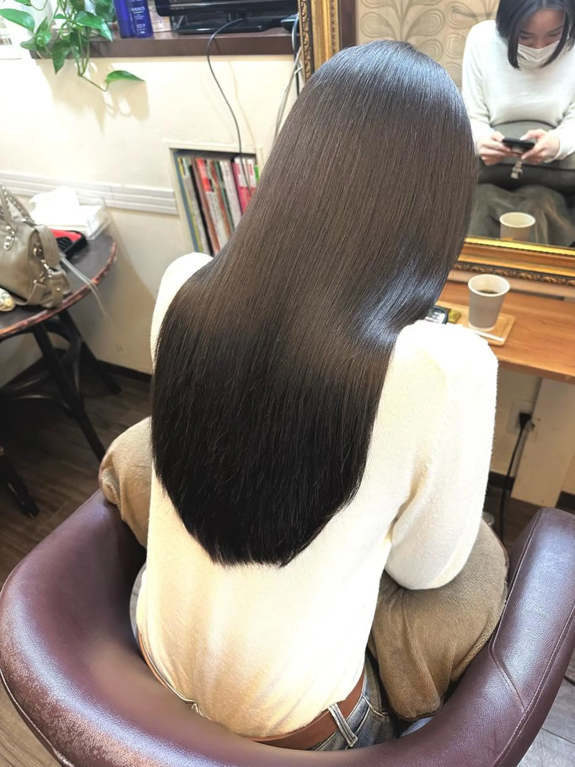 ロング カラー ヘッドスパ 🌱ケミカル美容師 未来を綺麗に🌱優吾のヘアスタイル