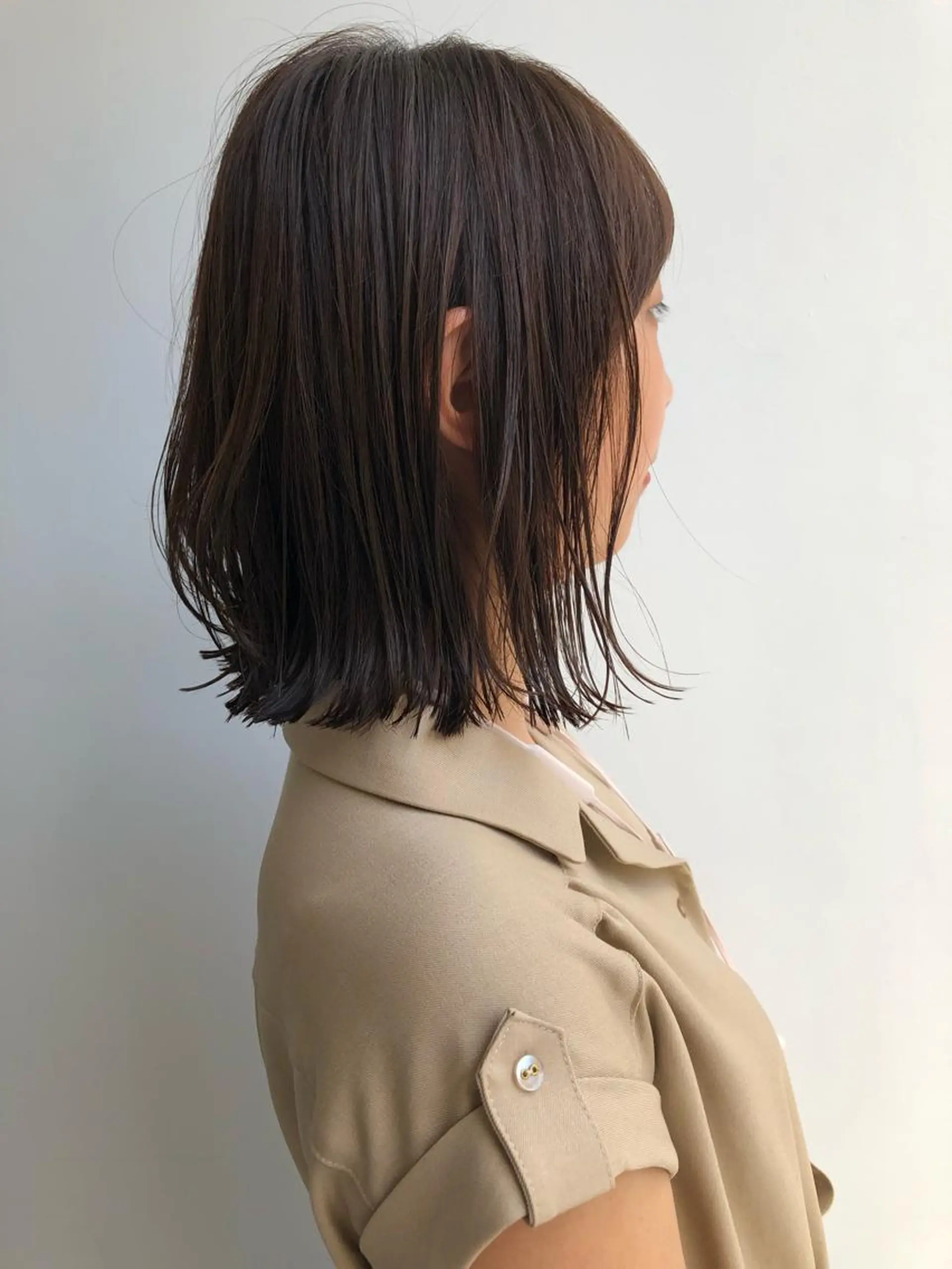 ミディアム カラー THE DAY所属・AKI HASHIMOTOのヘアスタイル