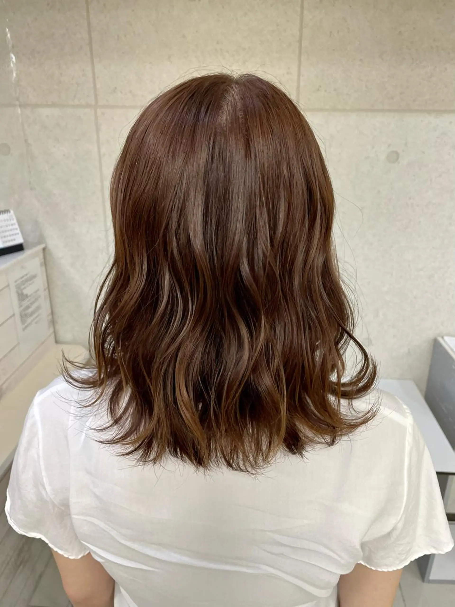 ミディアム カラー 簡単スタイリングヘア 💫ﾖｺﾊｼのヘアスタイル