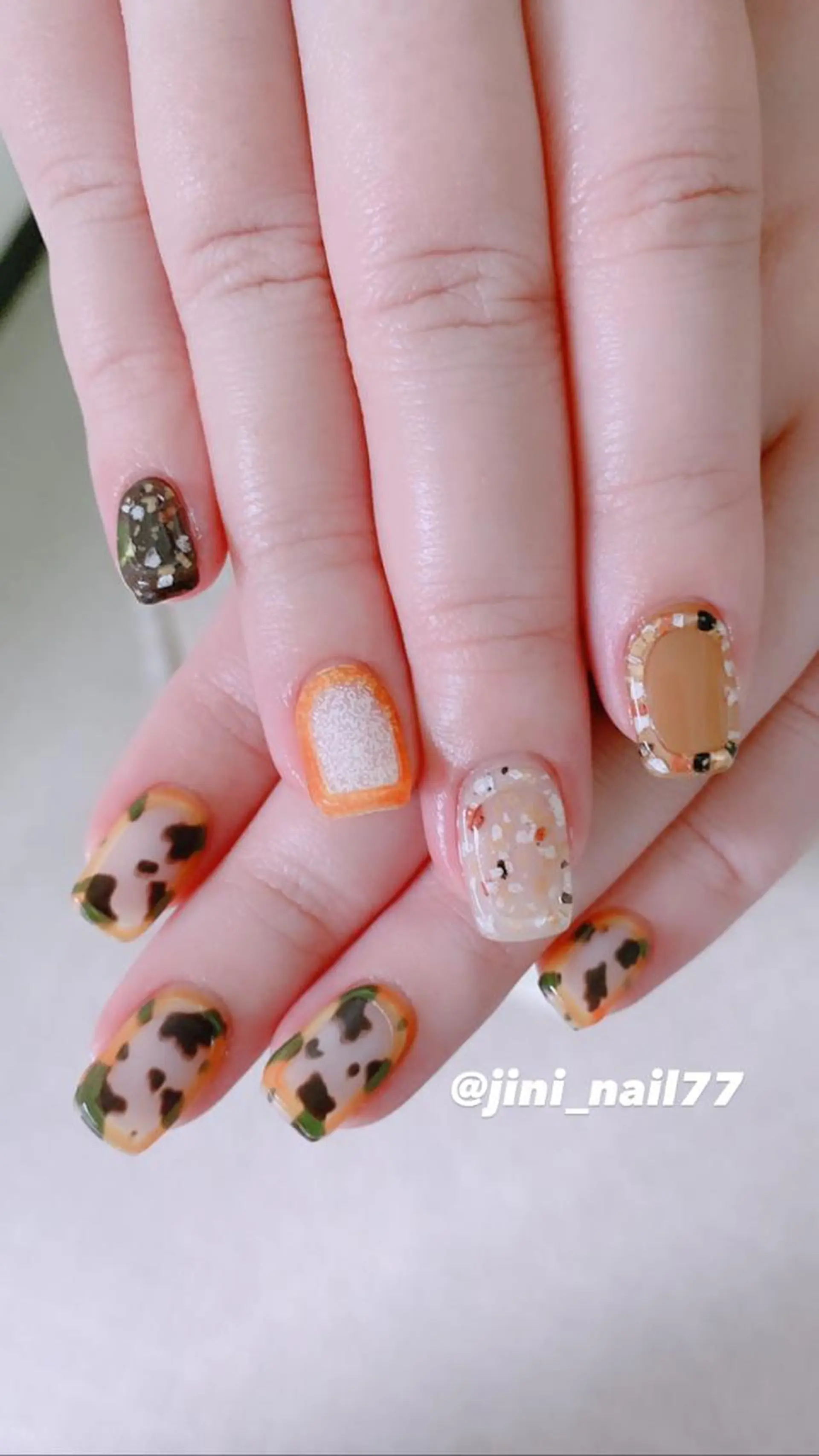 ネイル ハンドネイル JINI NAIL所属・ジニ ネイルのネイルデザイン