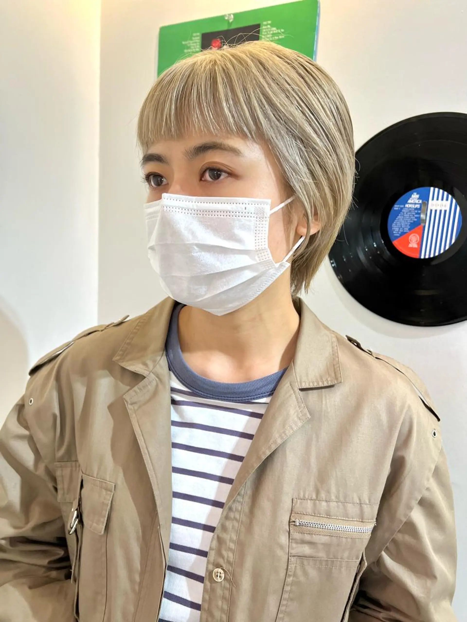 ショート カラー ヘアアレンジ 🧨ブリーチー×ボブ レイヤー💎じゅえるのヘアスタイル