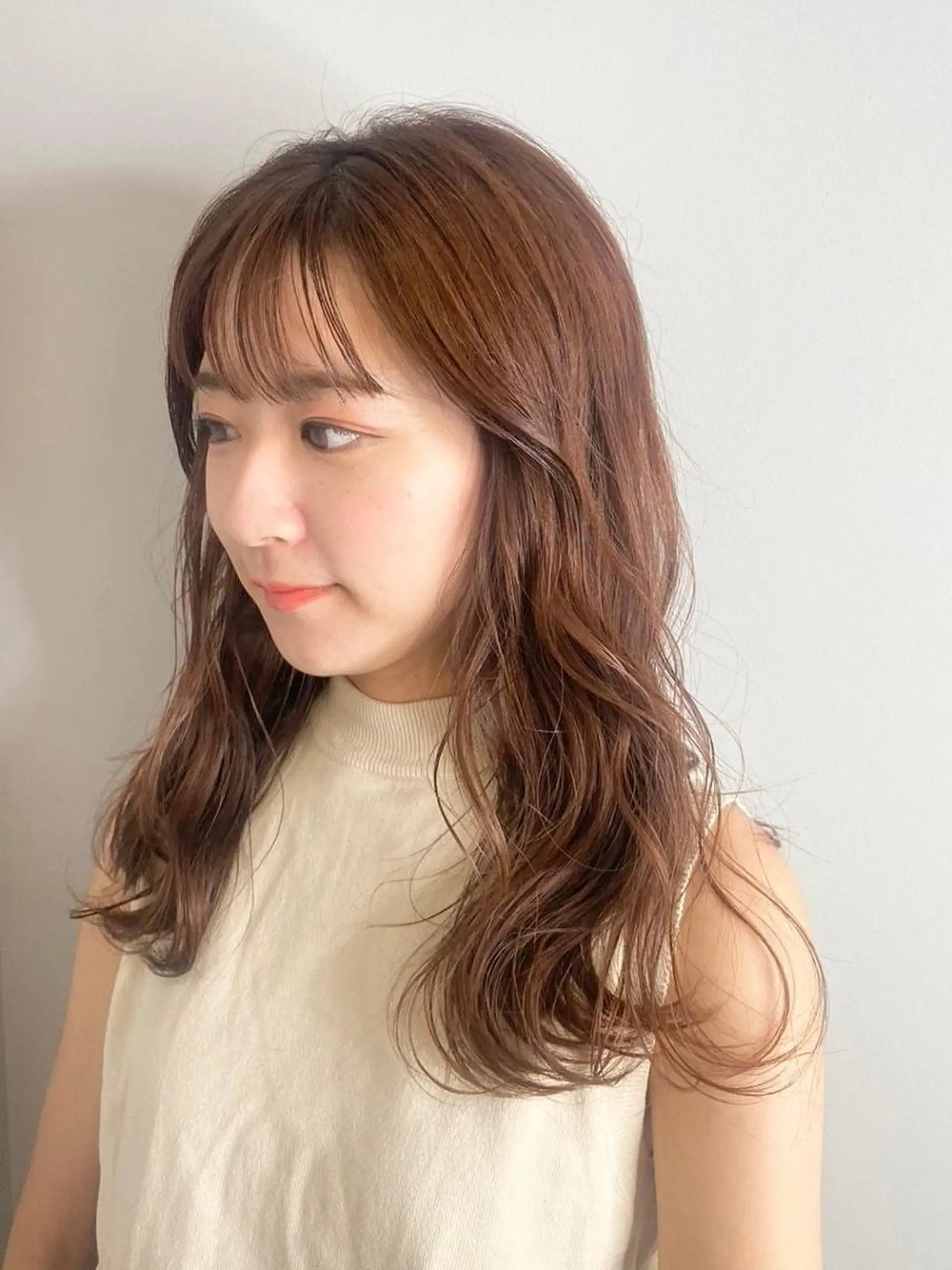 ロング アッシュ ミストバング パープルカラー ボブ デート N° aria 三軒茶屋のヘアスタイル