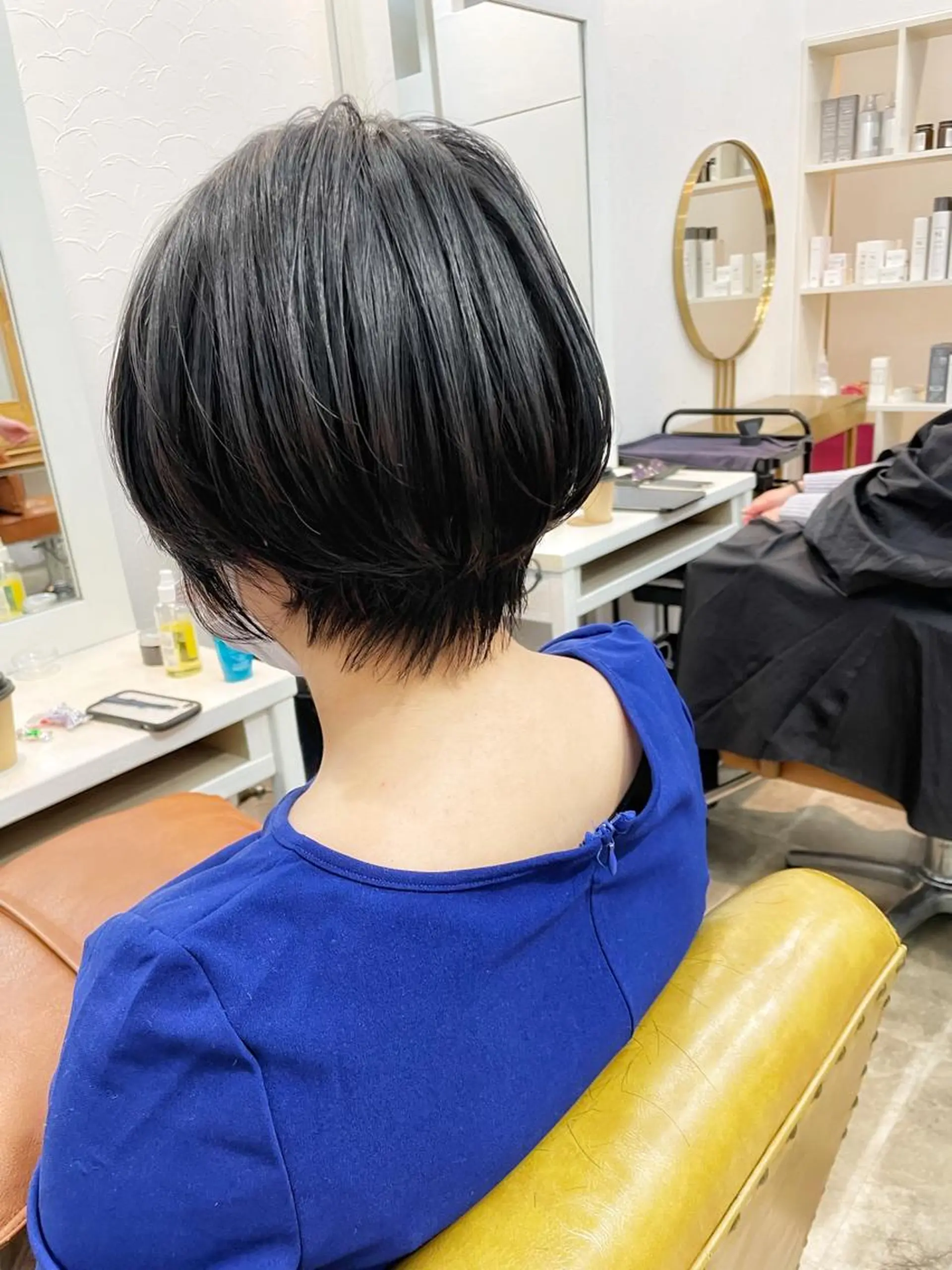 ショート カラー ショートボブ ハンサムショート ブリーチ ブリーチなしカラー ボブ カット newline銀座所属・銀座ショート/ 大人ショート/金子涼のヘアスタイル