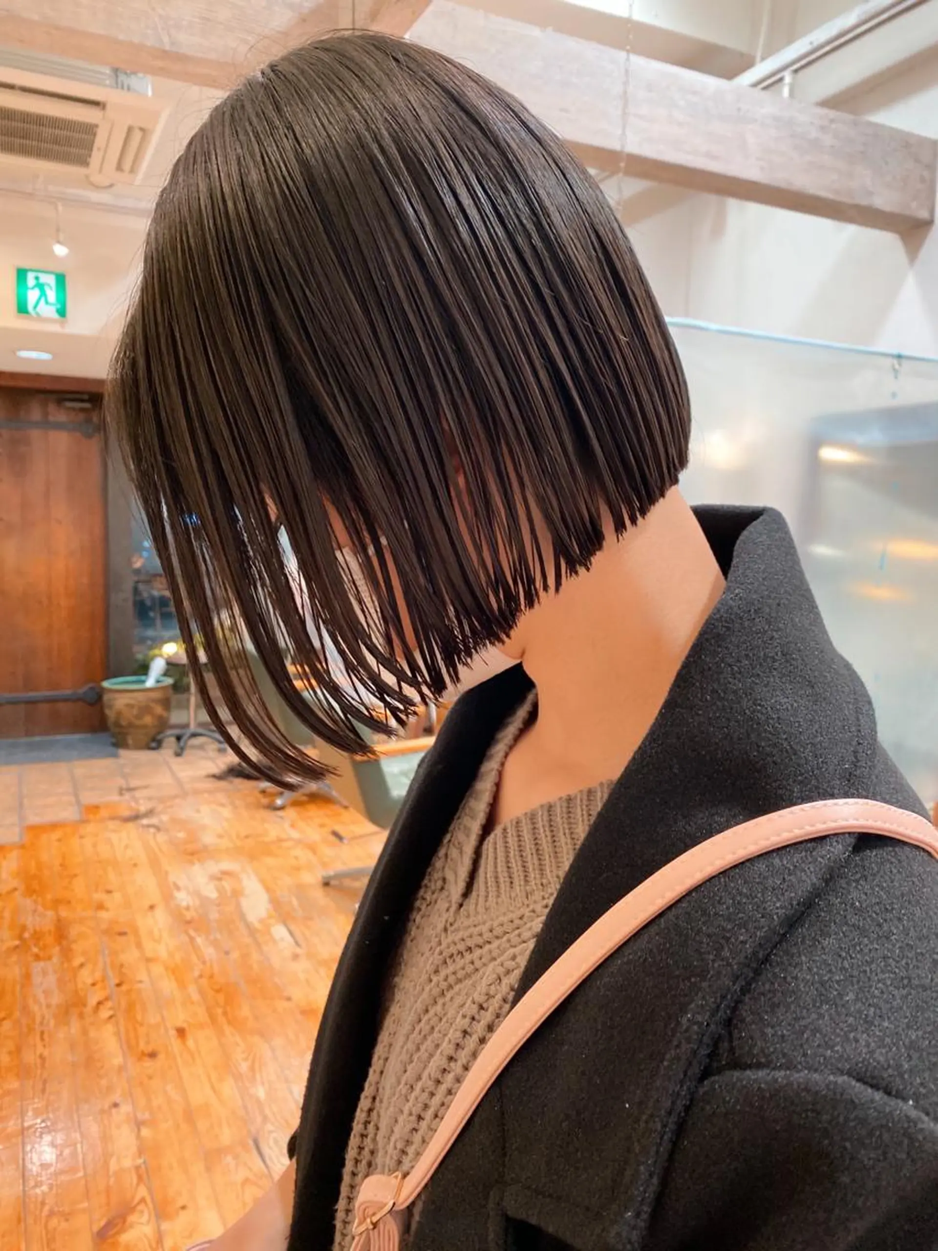 ショート カラー カット特化柏駅 徒歩3分LOUのヘアスタイル