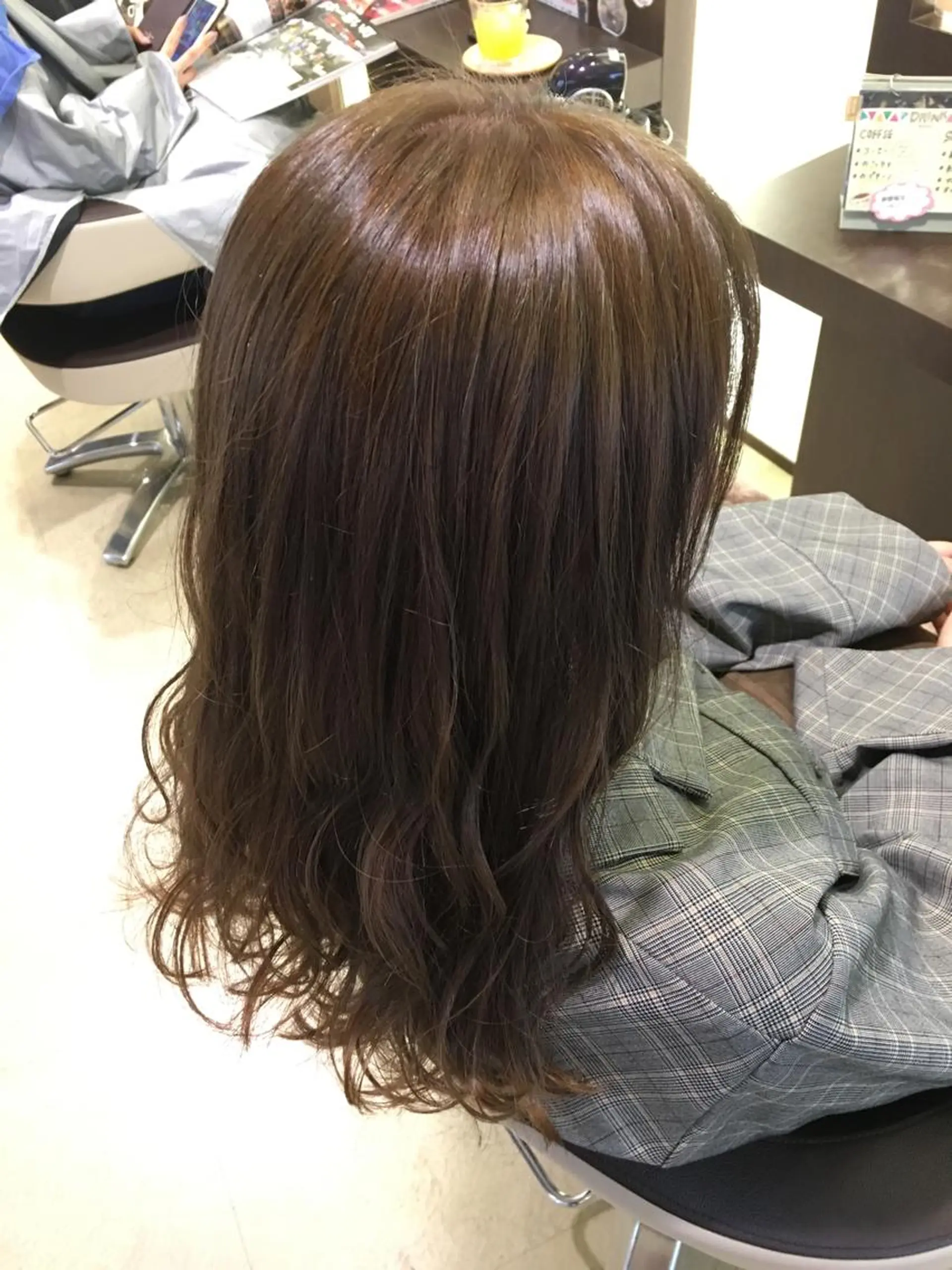 ロング カラー ヘアカラー 伊藤 元気のヘアスタイル