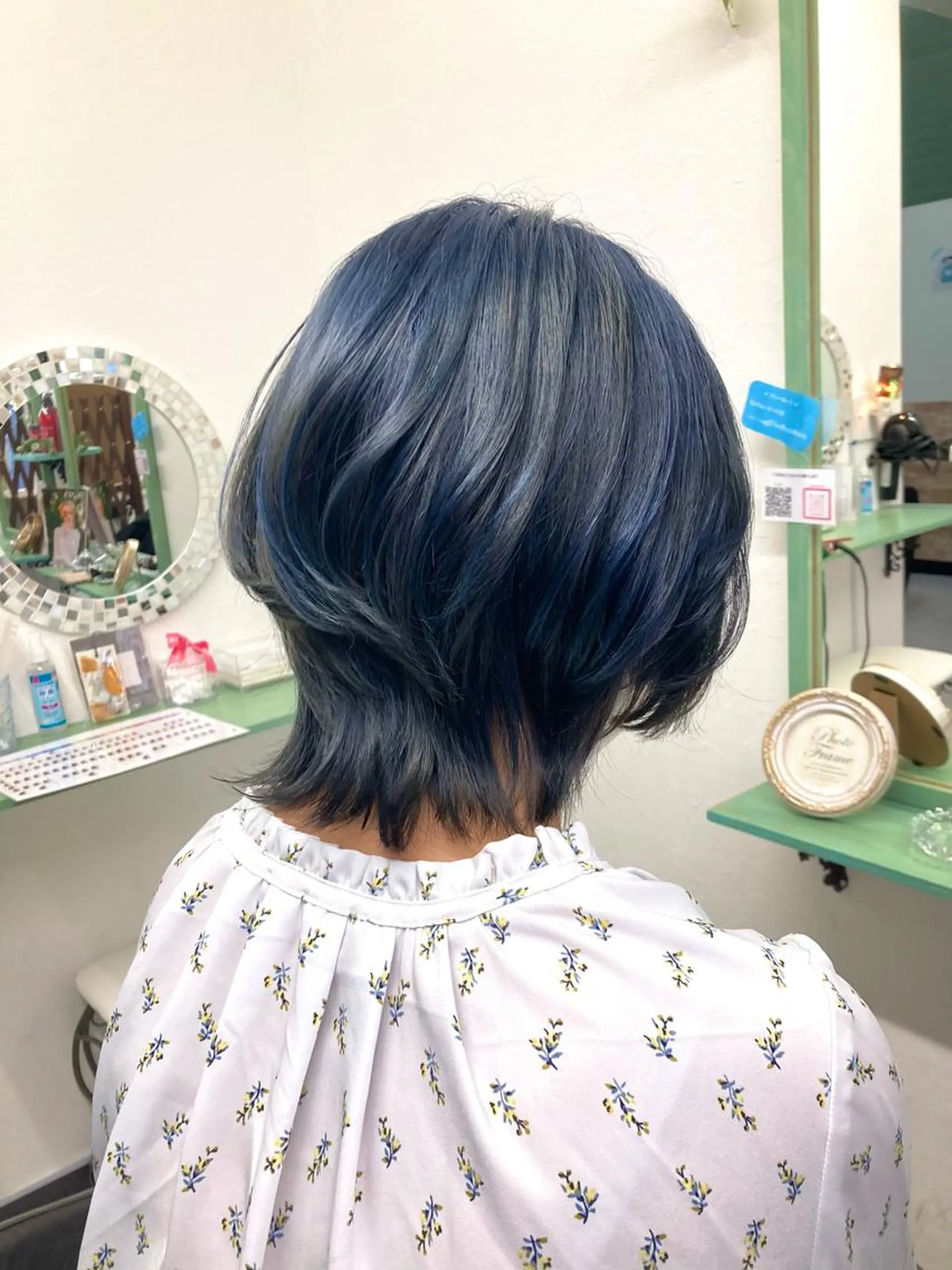 ショート カラー パーマ ヘアアレンジ ブルーカラー ネイビーカラー AIM所属・髪質改善✧︎エステ 💎AIM【アイム】のヘアスタイル