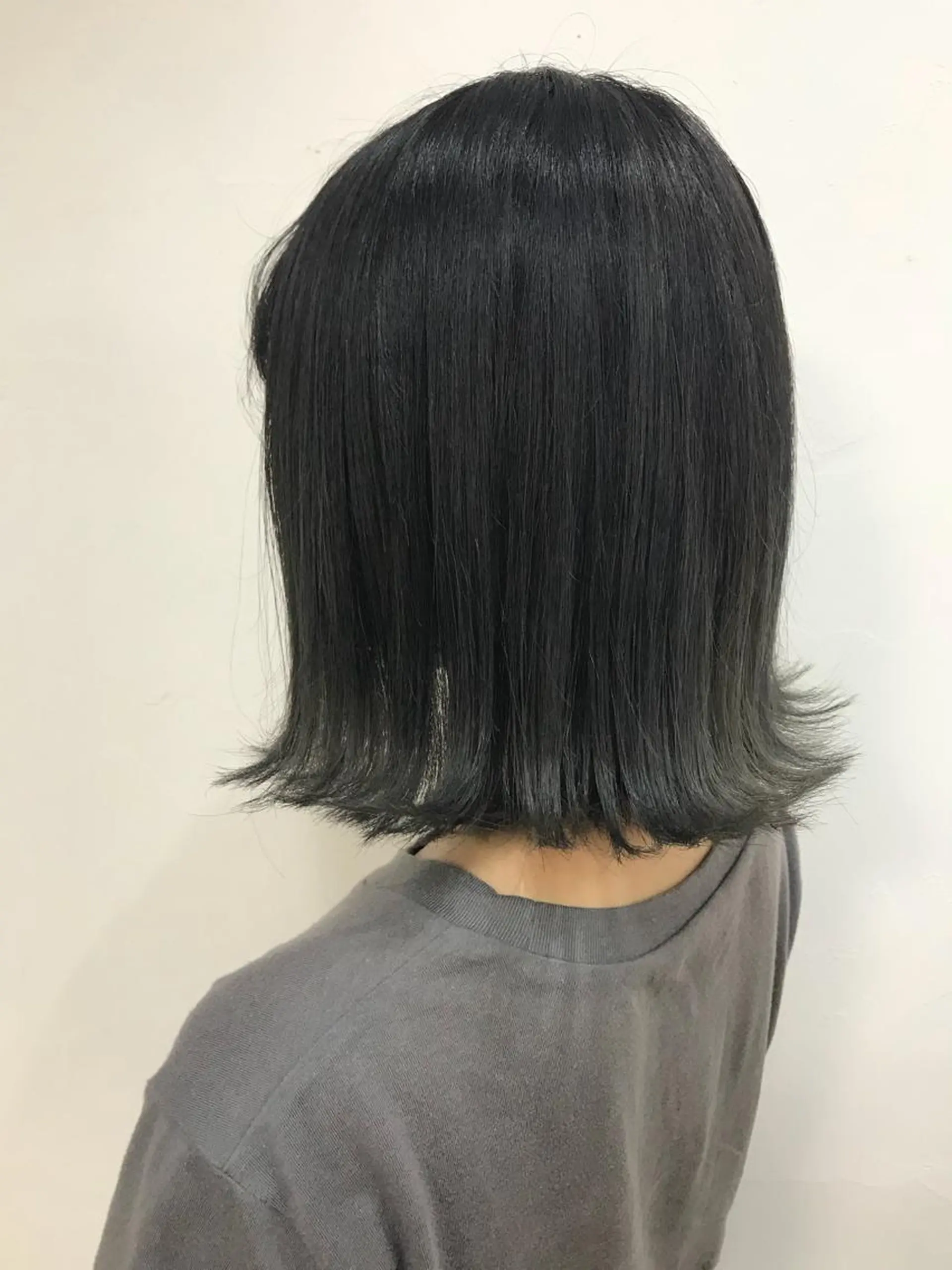ショート カラー アッシュ グラデーションカラー グレージュ shanti   平岸店所属・柾本 寛貴のヘアスタイル