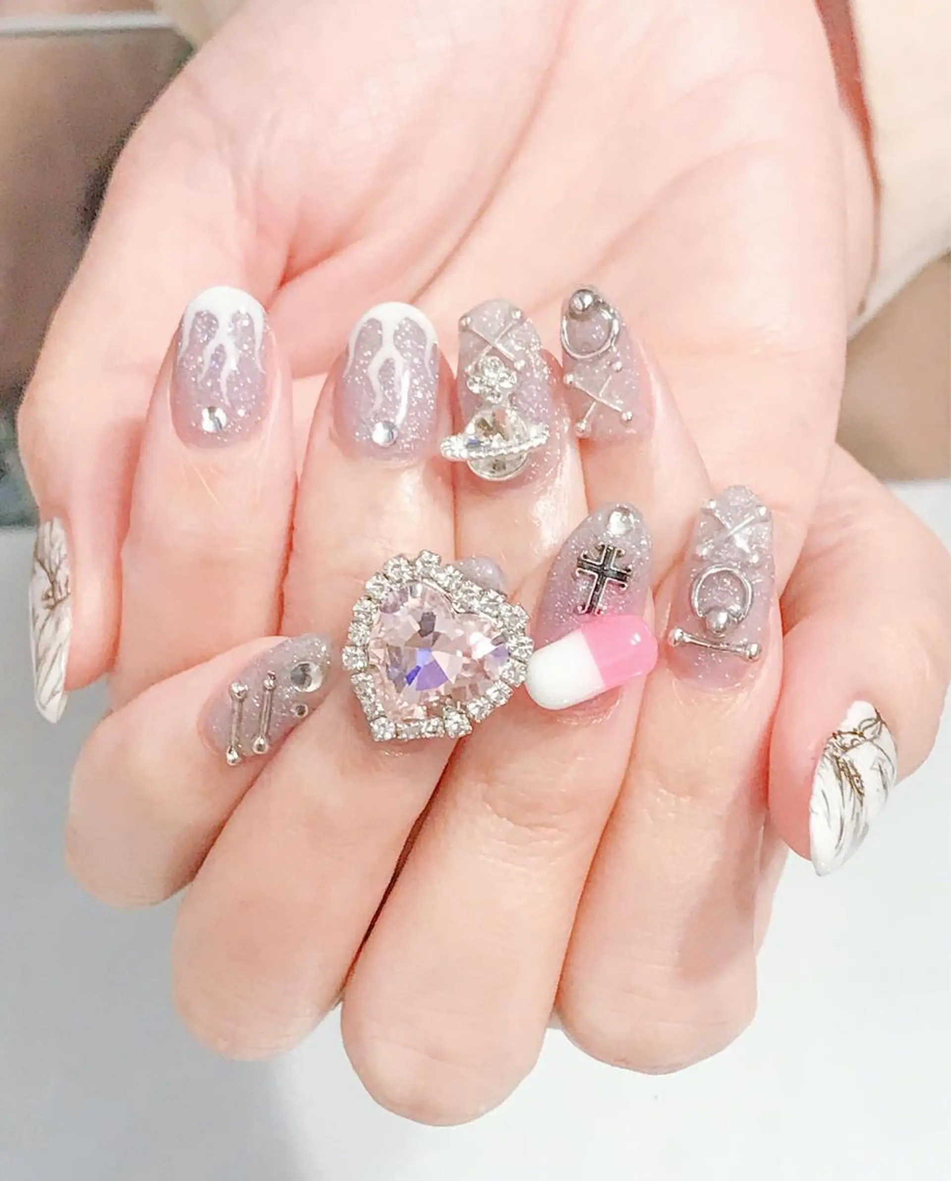 ネイル ジェルネイル シルバー Nyanco Nailのネイルデザイン