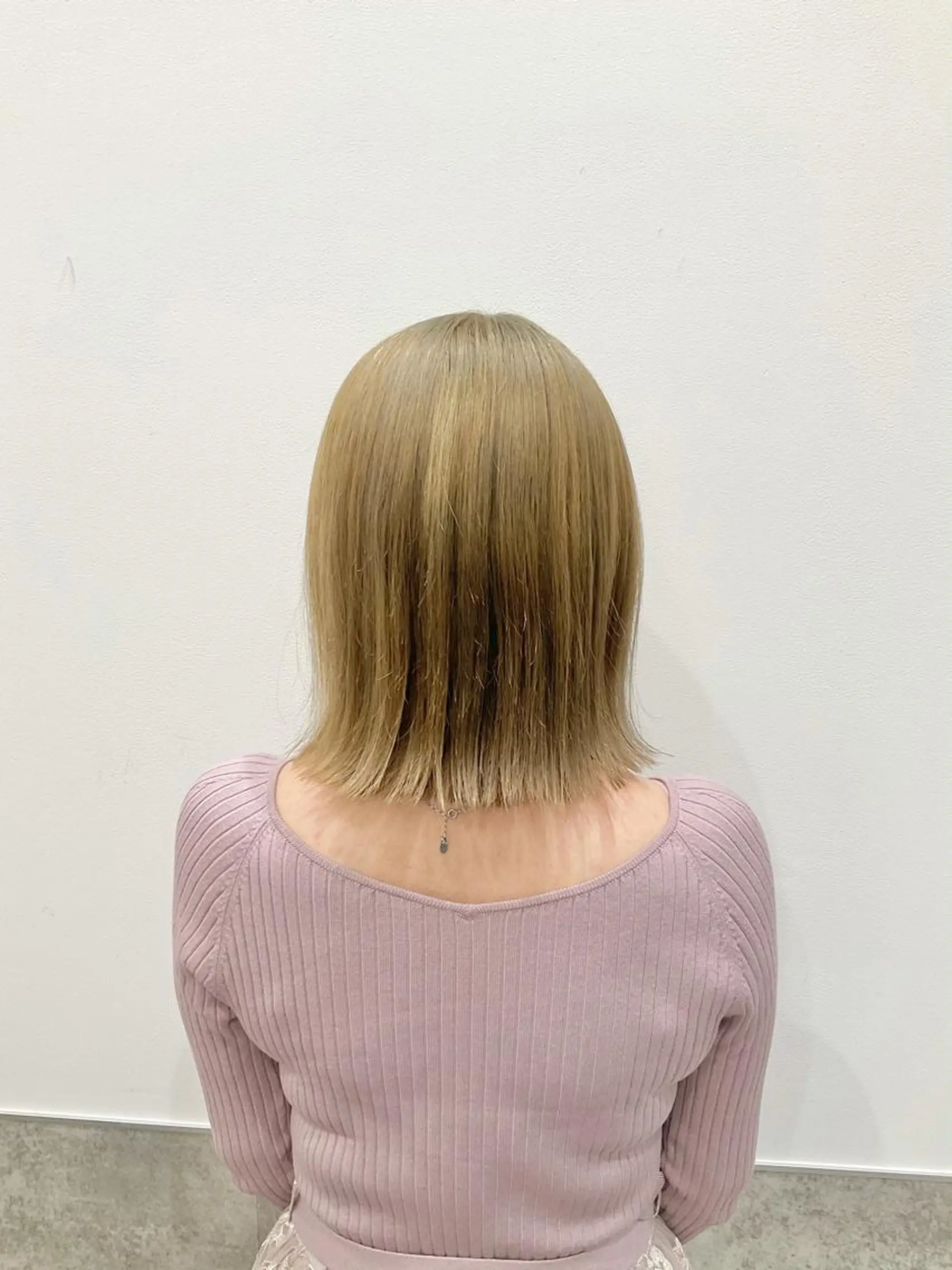 ミディアム カラー ベージュカラー ハイトーンカラー ハイトーンベージュ ヘアカラー トリートメント ヘッドスパ ヘアセット go today shaire salon 本店所属・yoshi ☆のヘアスタイル