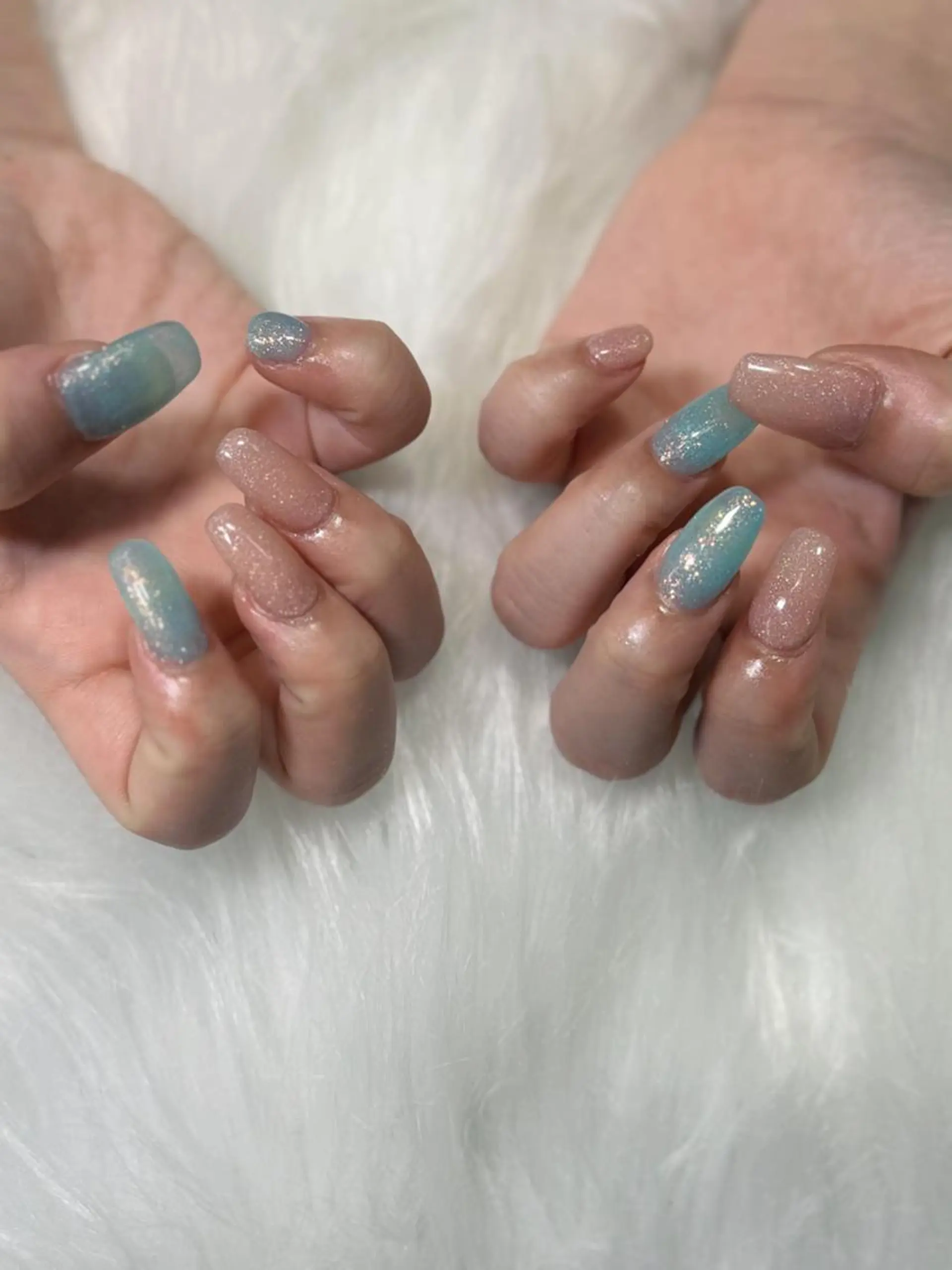 ネイル グラデーション ラメ(グリッター) ラメグラデーション ワンカラーネイル ハンドネイル E nail ネイリストのネイルデザイン