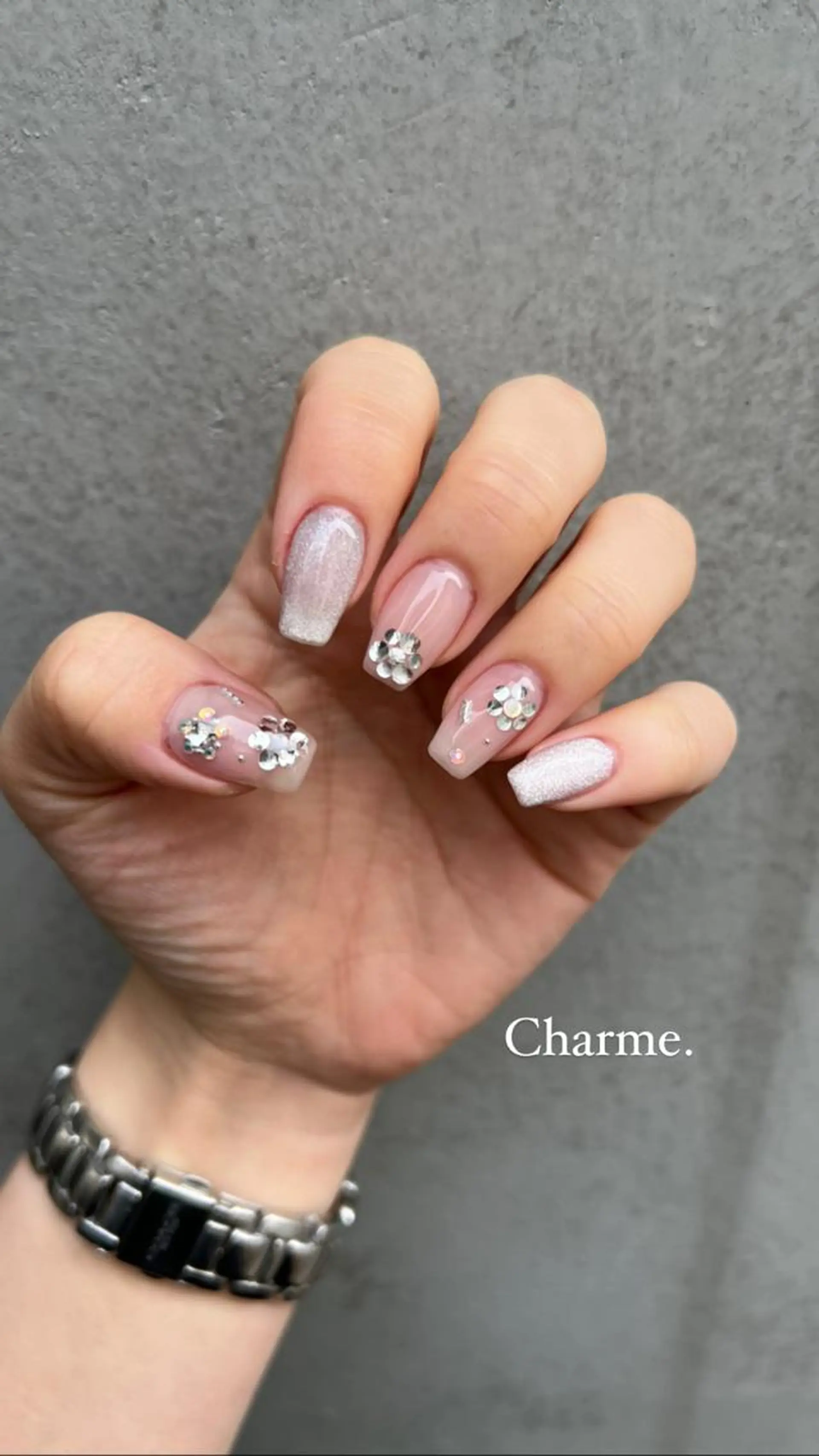 ネイル マグネットネイル 持ち込み ニュアンスネイル ハンドネイル ハンドケア Charme. NOBUKOのネイルデザイン
