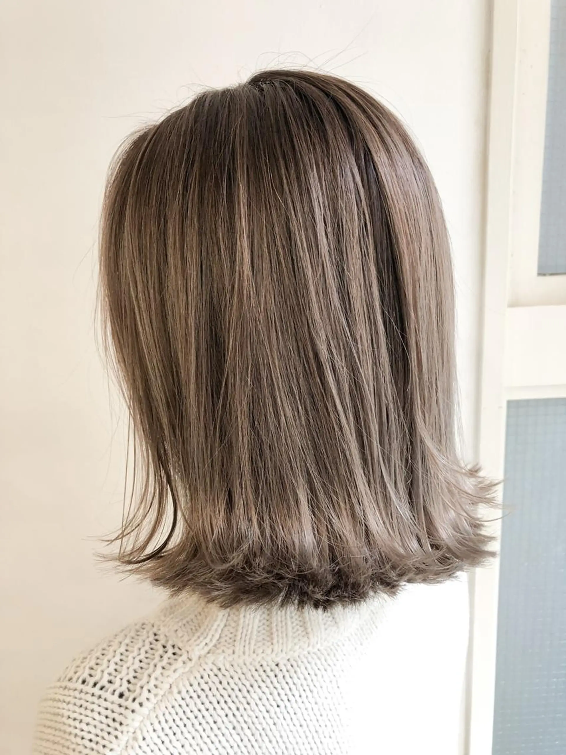 ミディアム カラー バレイヤージュ ハイライトカラー ハイライト レイヤーカット WONK. ウォンク 心斎橋のヘアスタイル