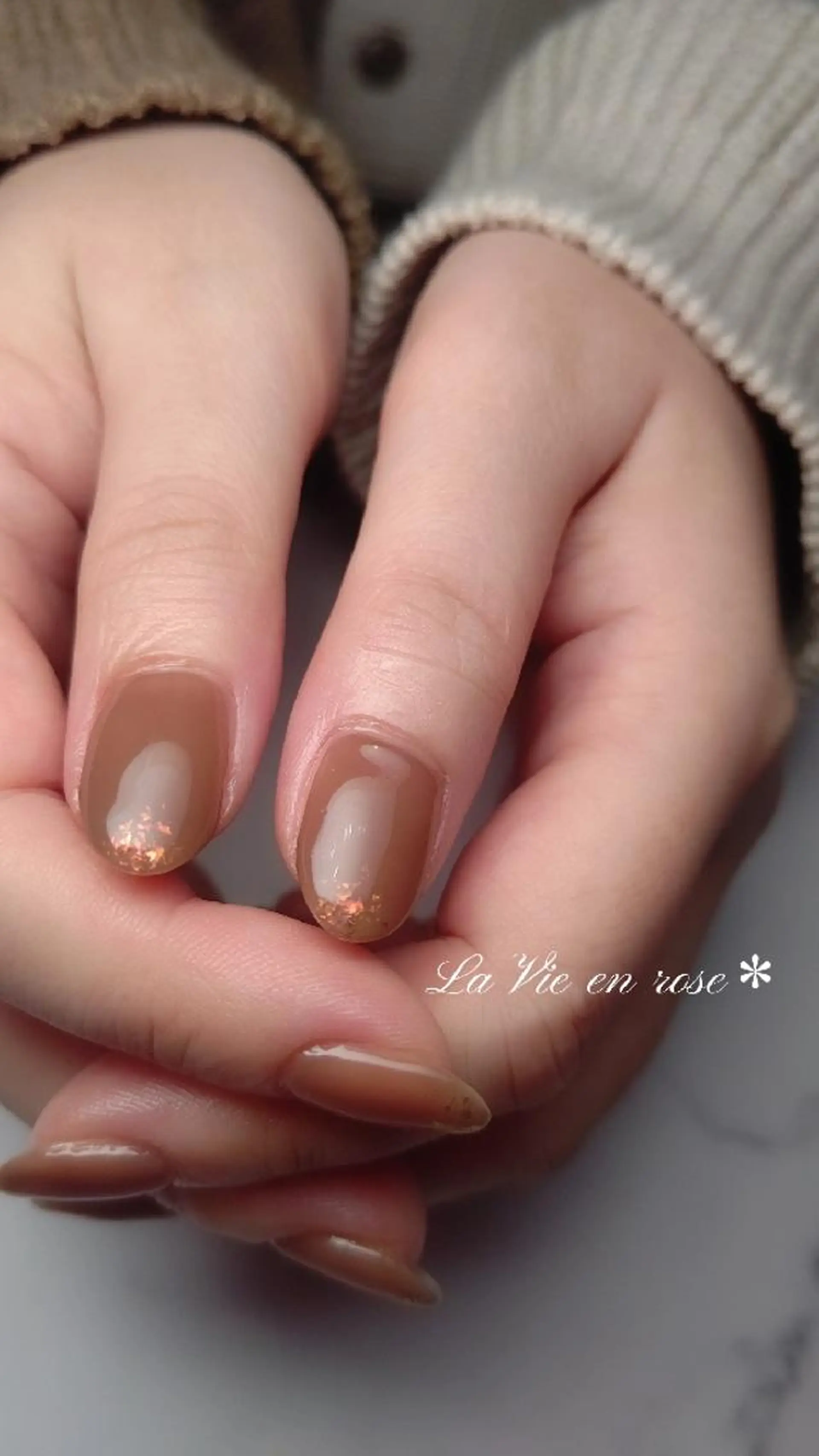 ネイル ラヴィアン ローズのネイルデザイン