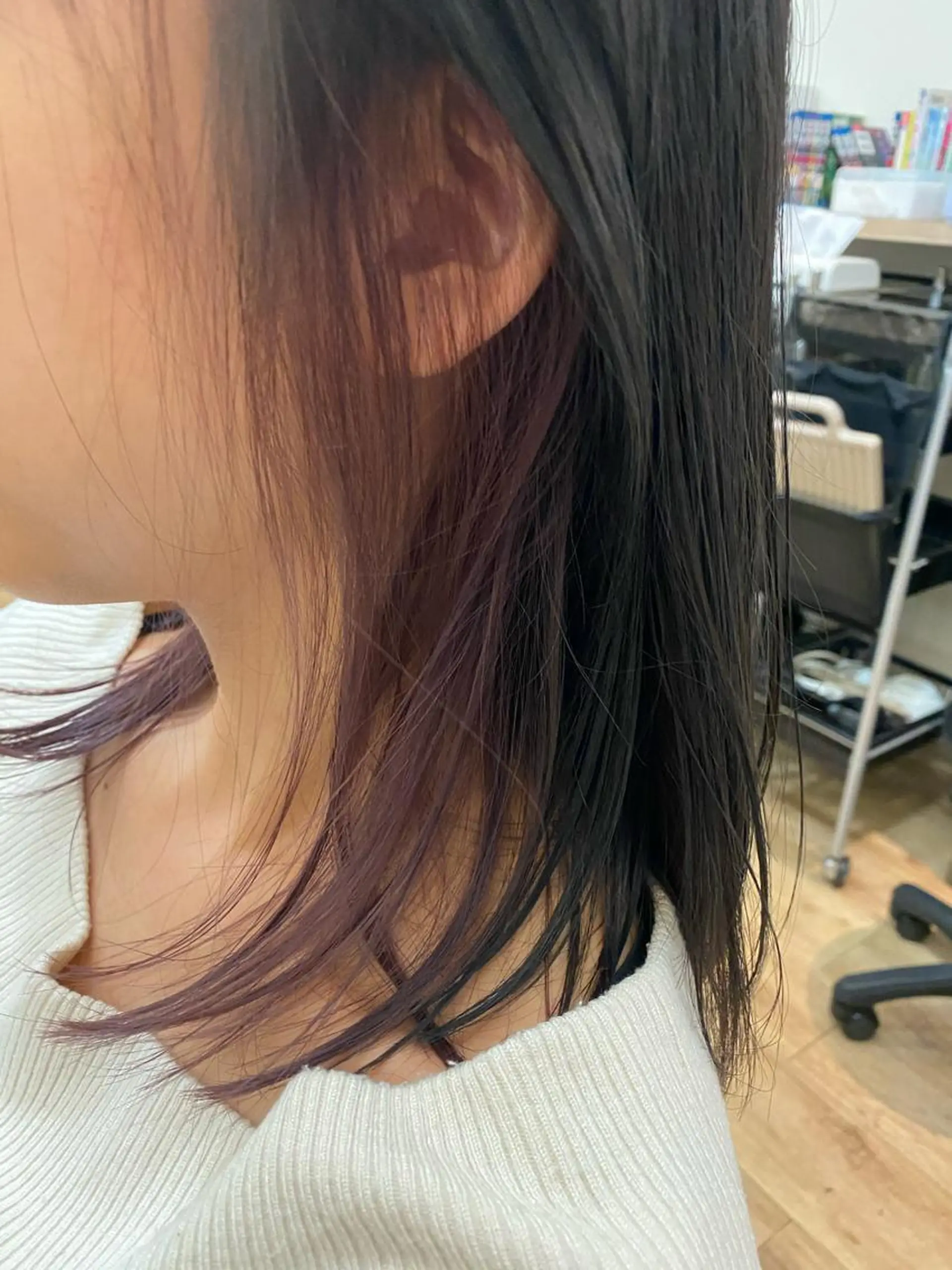 ミディアム カラー ブリーチ インナーカラー ラベンダーカラー hair&eyelash Truth所属・名古屋市北区/黒川/ Truth上谷綾子のヘアスタイル