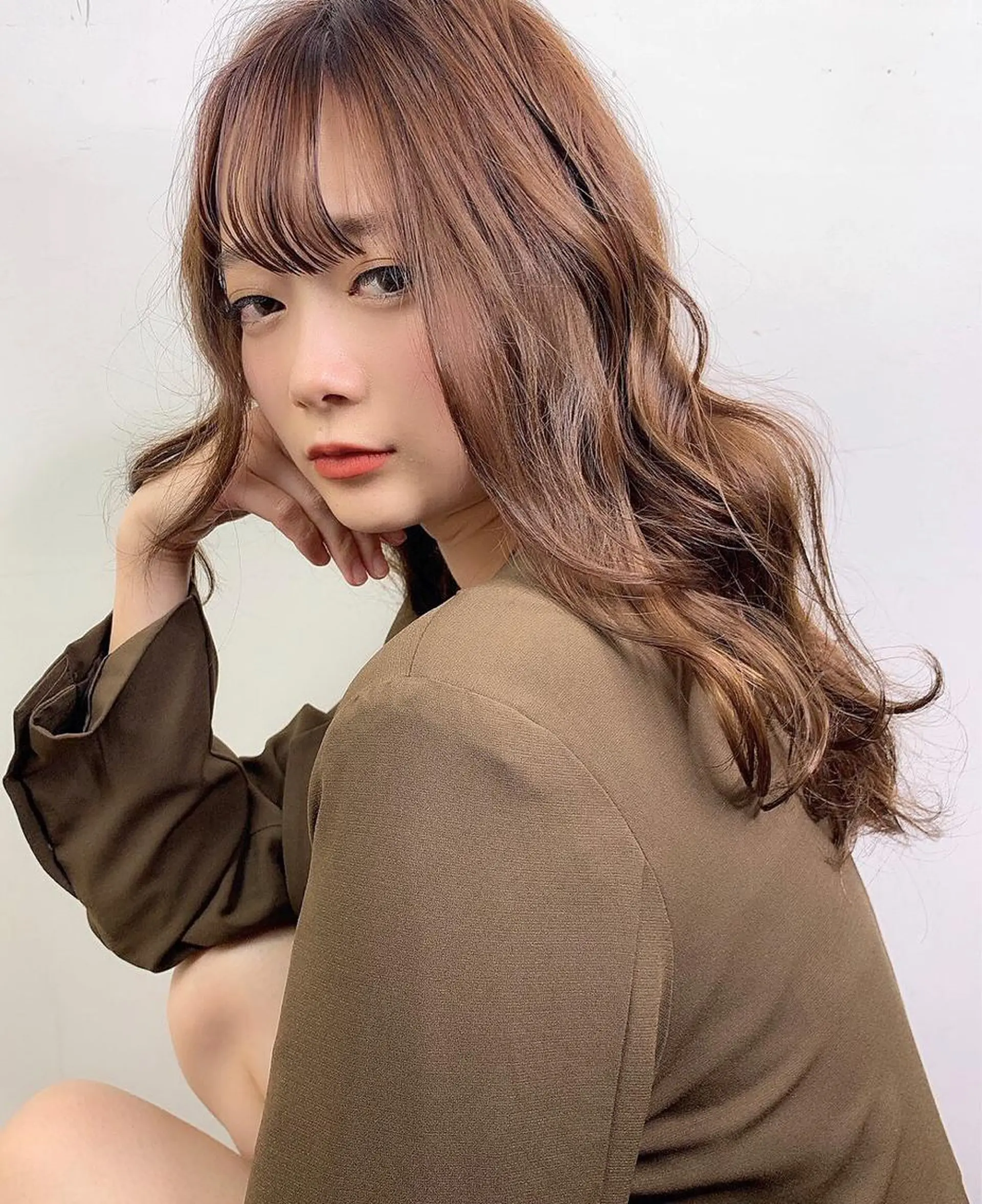 セミロング カラー アッシュ アッシュブラウン ブラウンカラー ダメージレスカラー /透明感カラー 上長のヘアスタイル