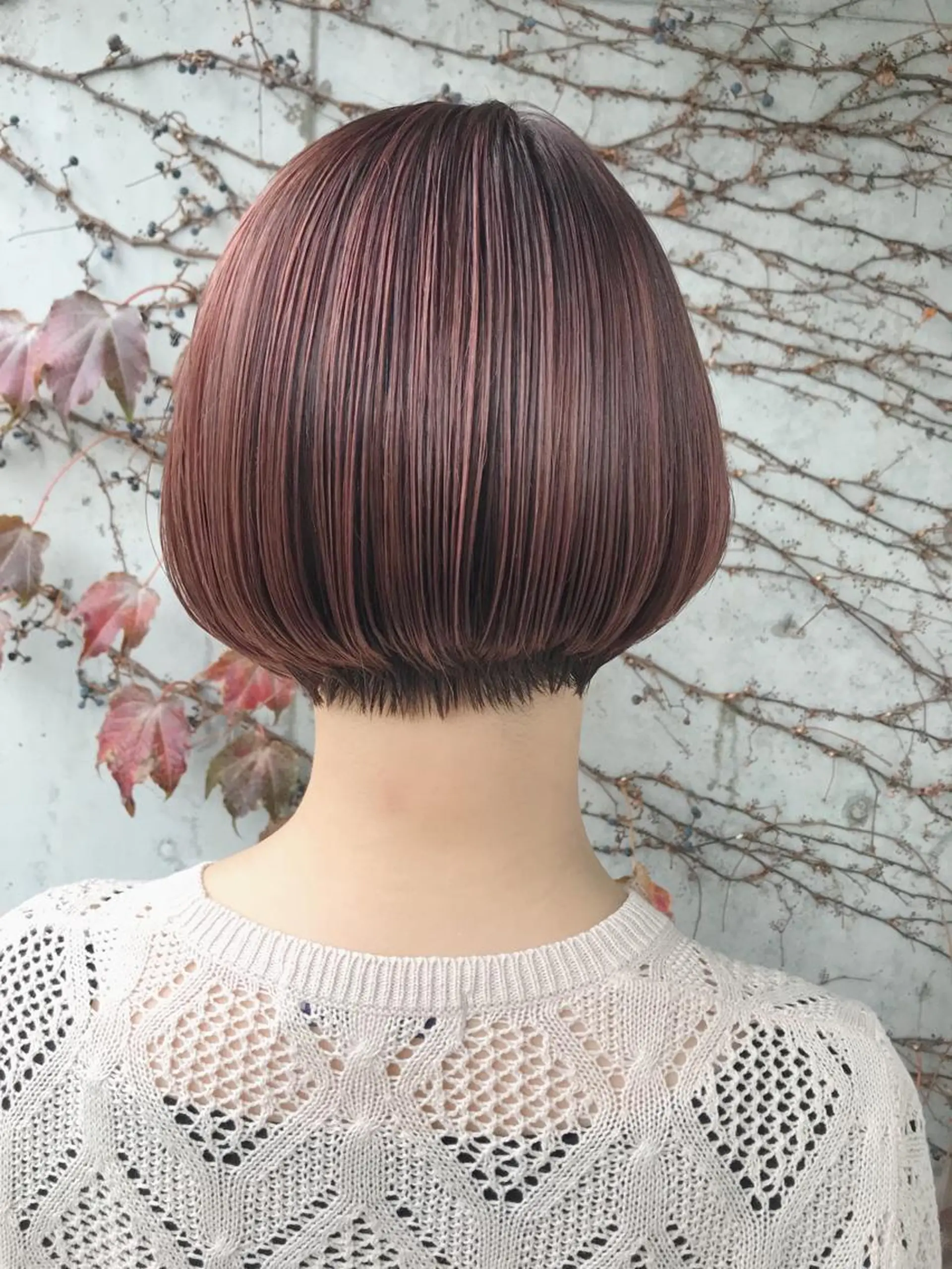 ショート カラー ベージュカラー ピンクカラー ピンクベージュ 代官山所属・代官山 ボブのヘアスタイル