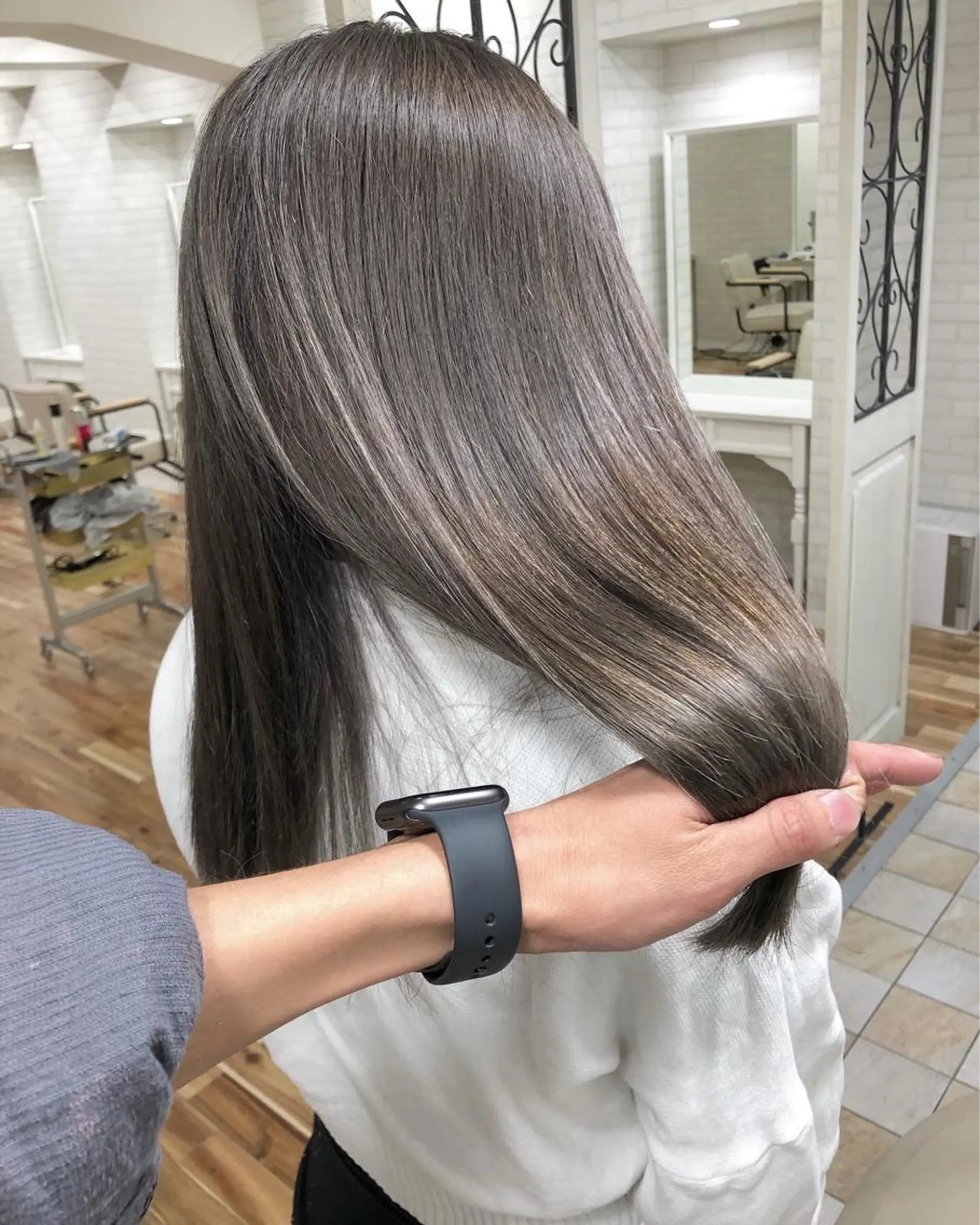 ロング カラー ヘアカラー トリートメント Tao所属・藤川 大智のヘアスタイル