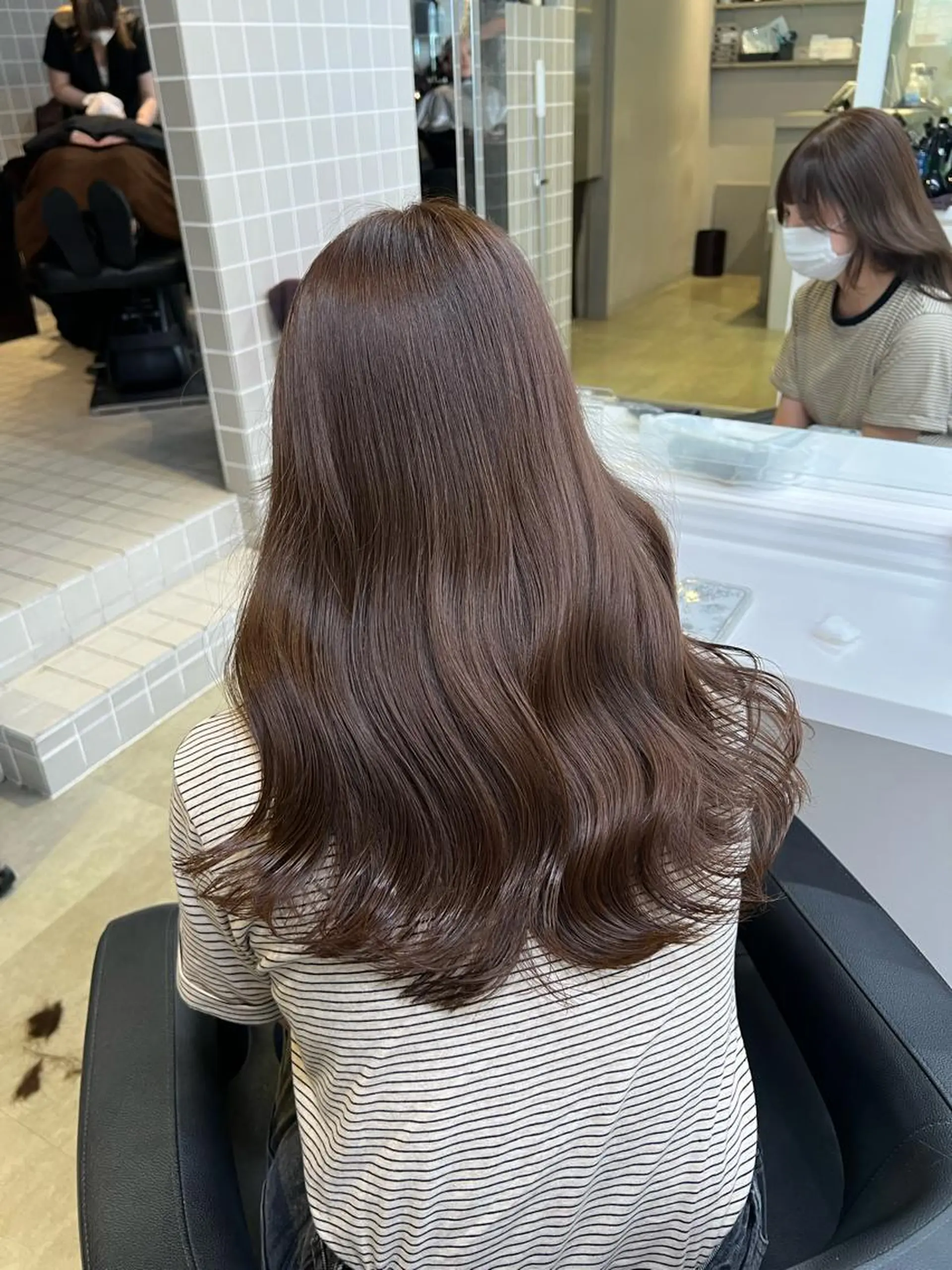 セミロング レイヤー/韓国❣️ 髪質改善/亘紘輝のヘアスタイル
