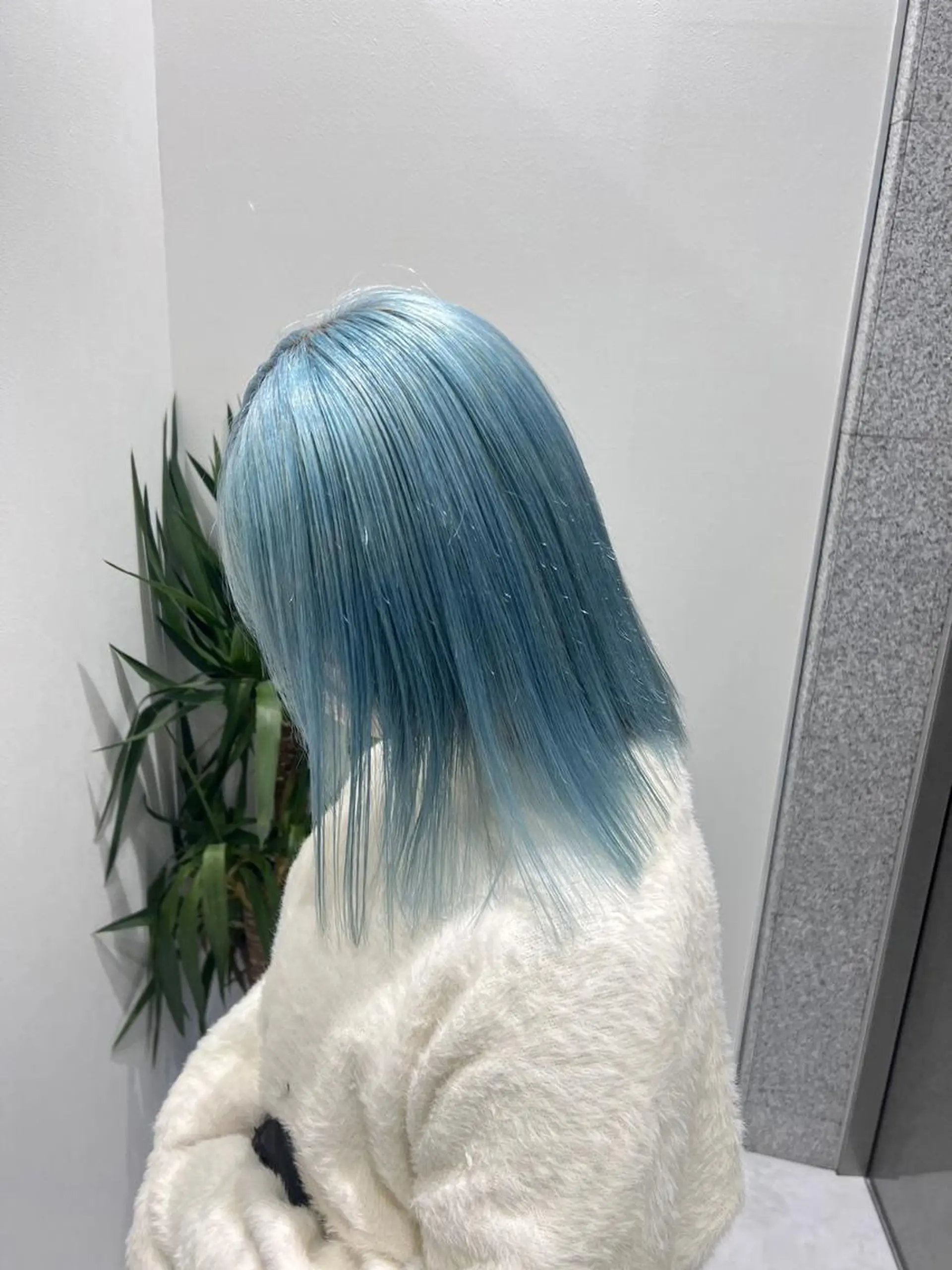 セミロング ヘアカラー トリートメント ヘアセット SALOWIN札幌大通店所属・‎🤍札幌ハイトーン 🤍シンゴのヘアスタイル