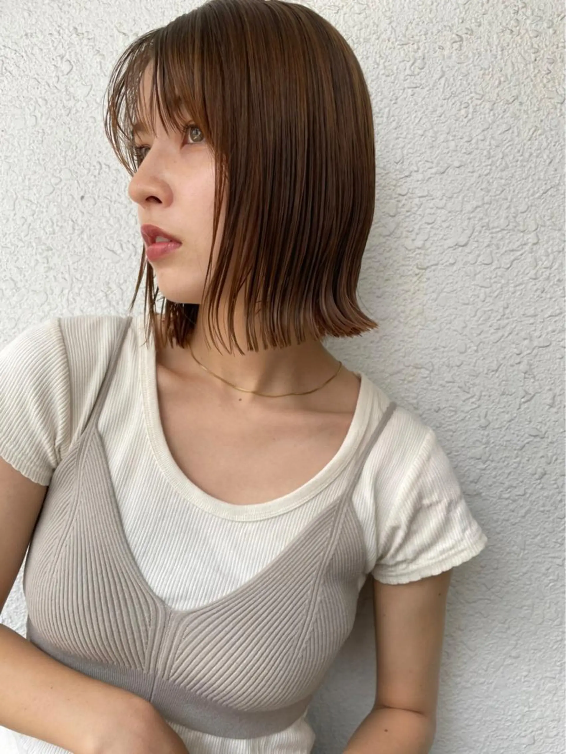 ミディアム 切りっぱなしボブ ボブ カット ヘアカラー トリートメント サロウィン池袋店所属・マンツーマン施術 山口つよしのヘアスタイル