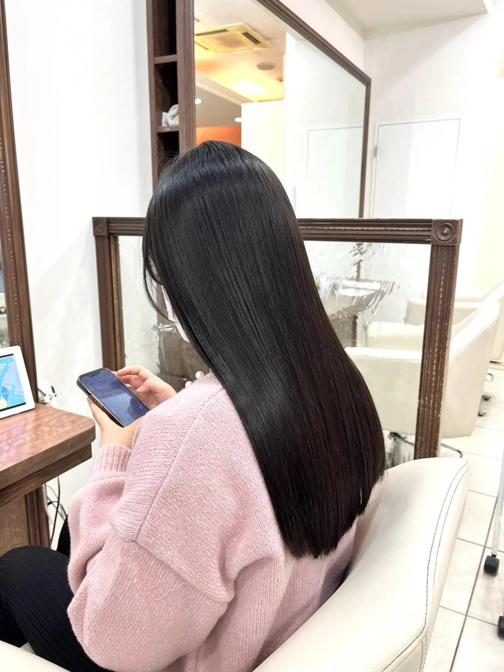 ロング カラー ブリーチ くせ毛 伸ばしかけ 髪質改善 縮毛矯正 カット 縮毛矯正 トリートメント ✨髪質改善・縮毛矯正 専門美容室マーベルのヘアスタイル