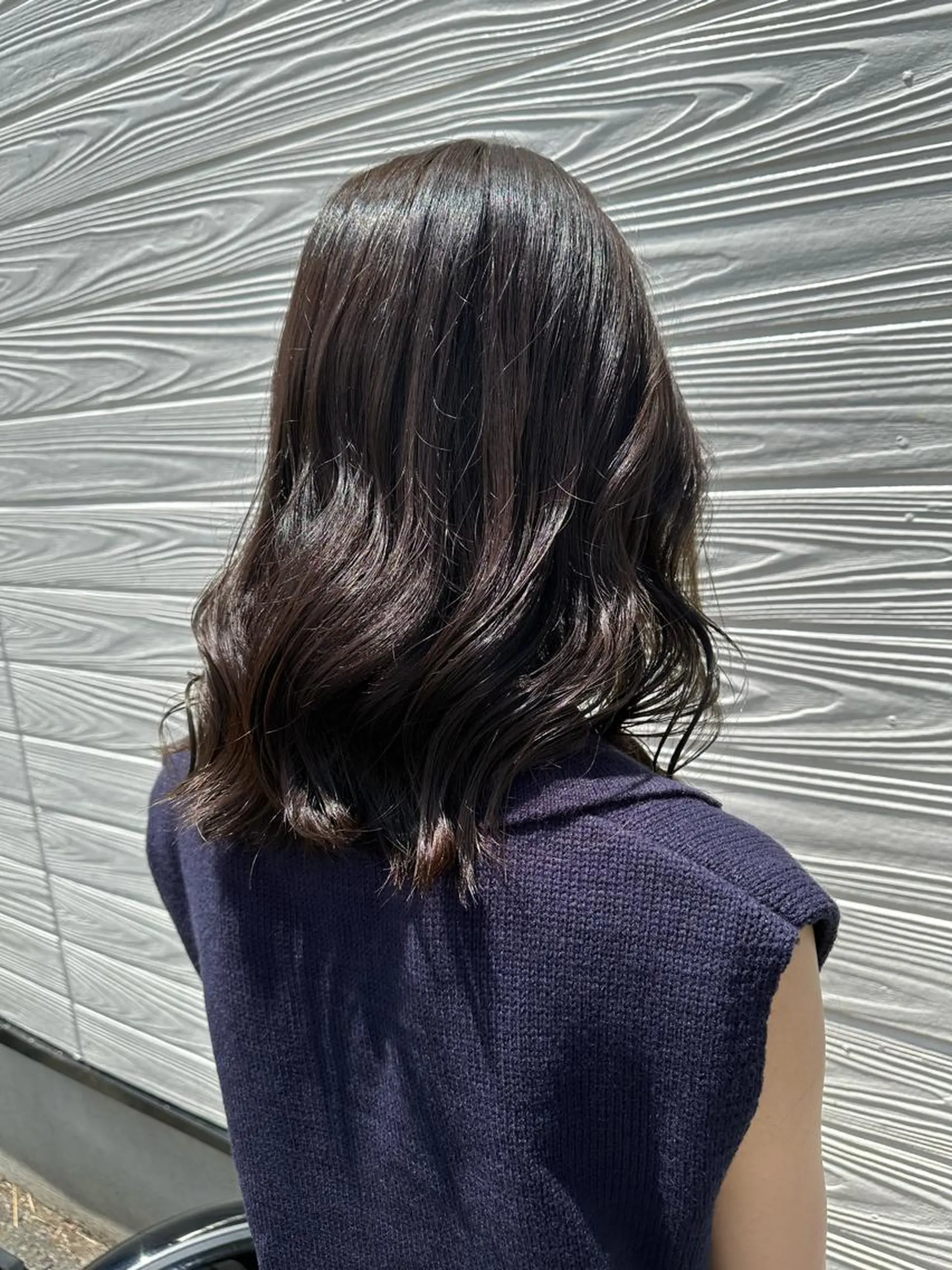 ミディアム ヘアカラー 半田 知穂のヘアスタイル