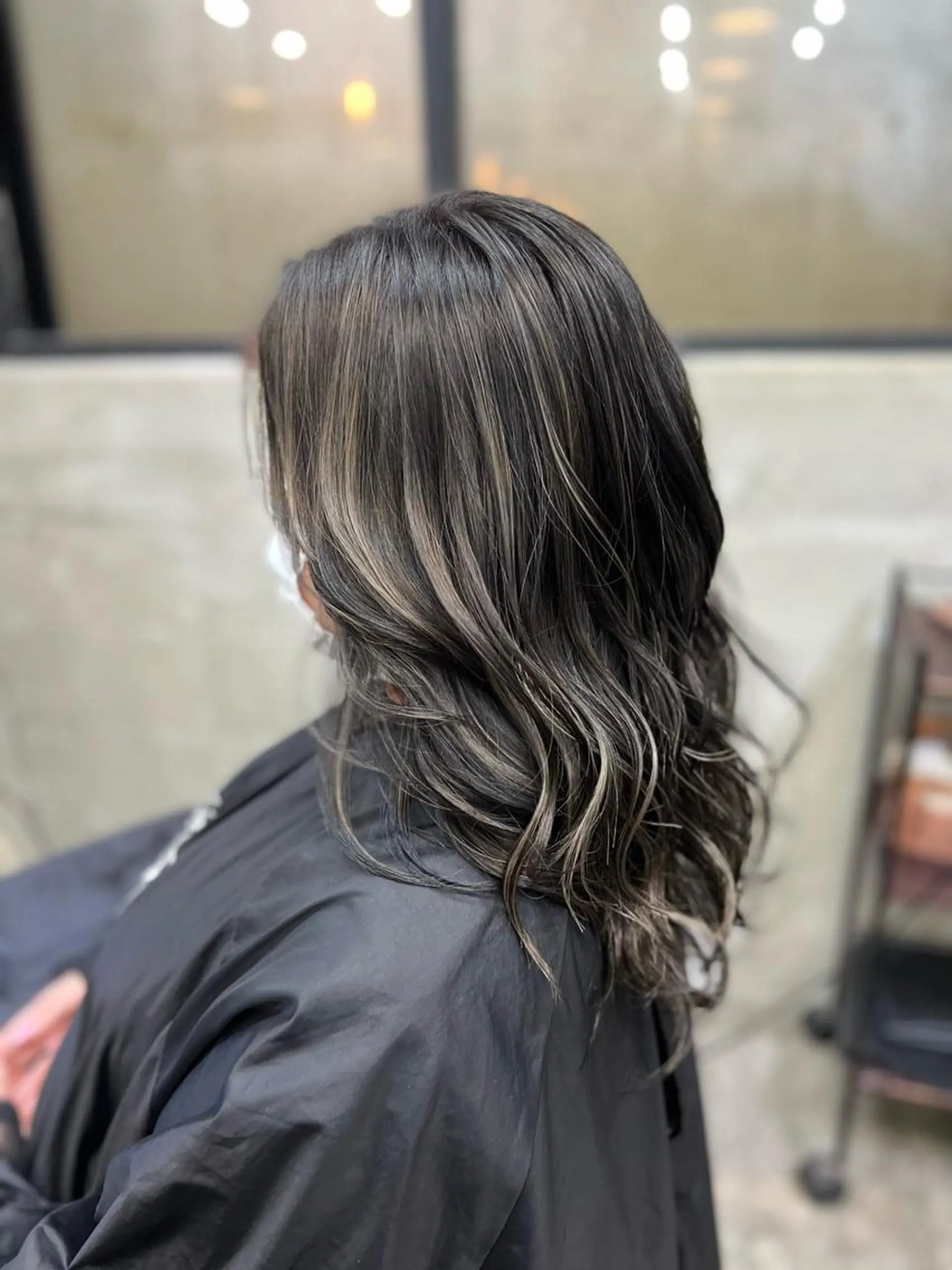 セミロング カラー ハイライトカラー ハイライト メンズNo.1💥 ユウトのヘアスタイル