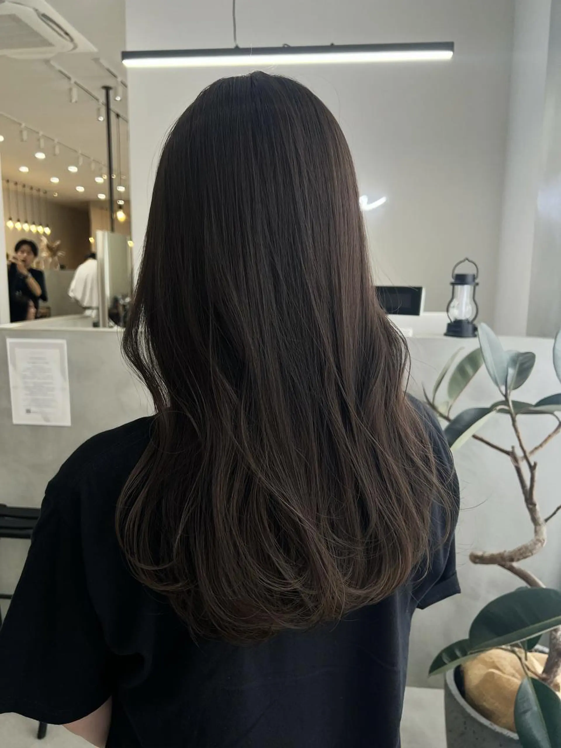 ロング SOYON 西ゆうかのヘアスタイル