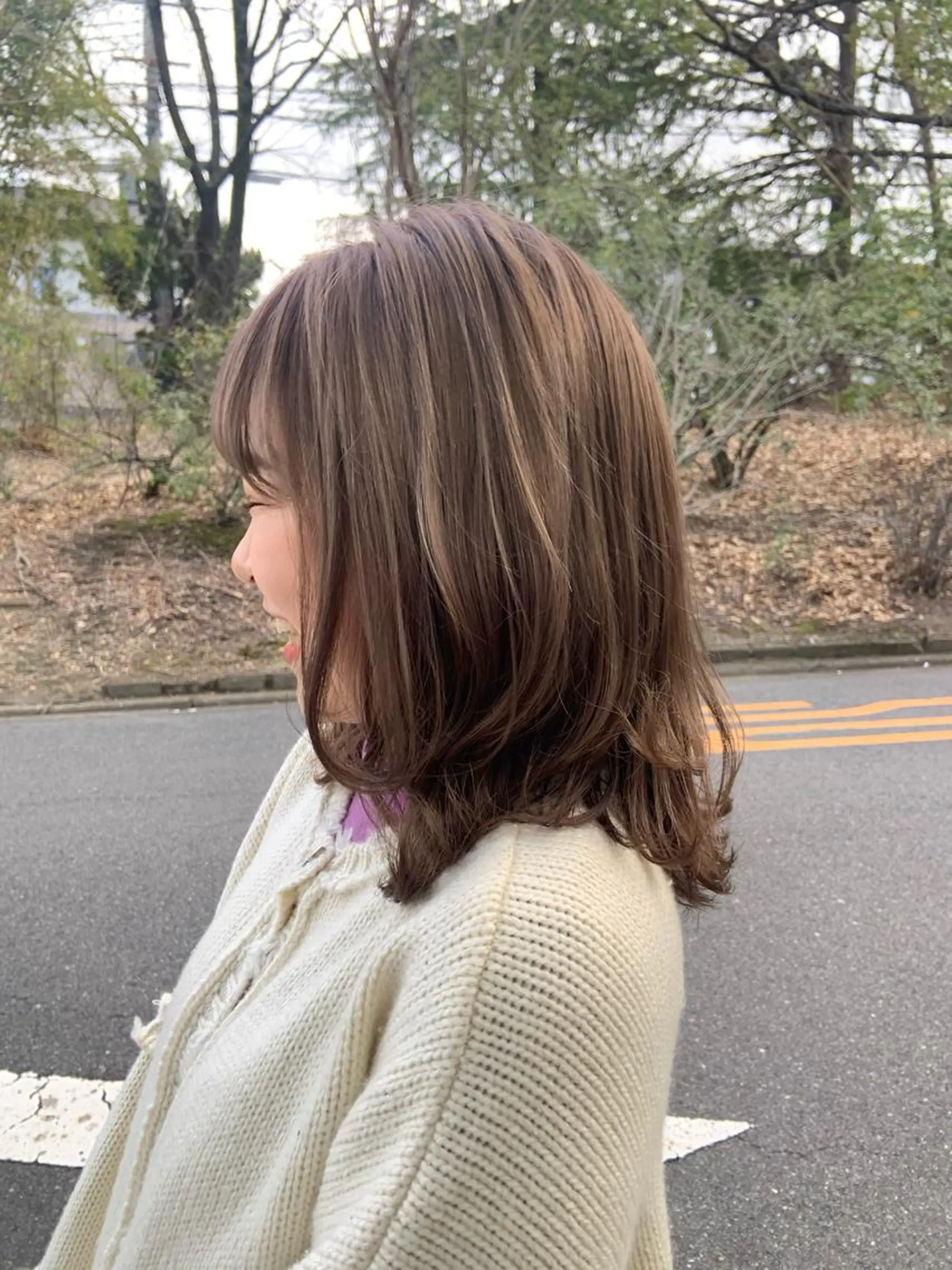 ミディアム カラー ベージュカラー ハイトーンカラー ミルクティーベージュ トレンドヘア◎ 店長　清原佑太のヘアスタイル